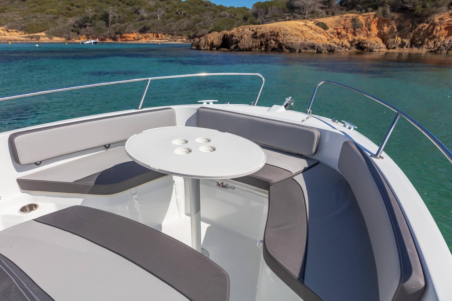 Jeanneau Cap Camarat 6.5 CC Serie 3 — foto 20 van 24