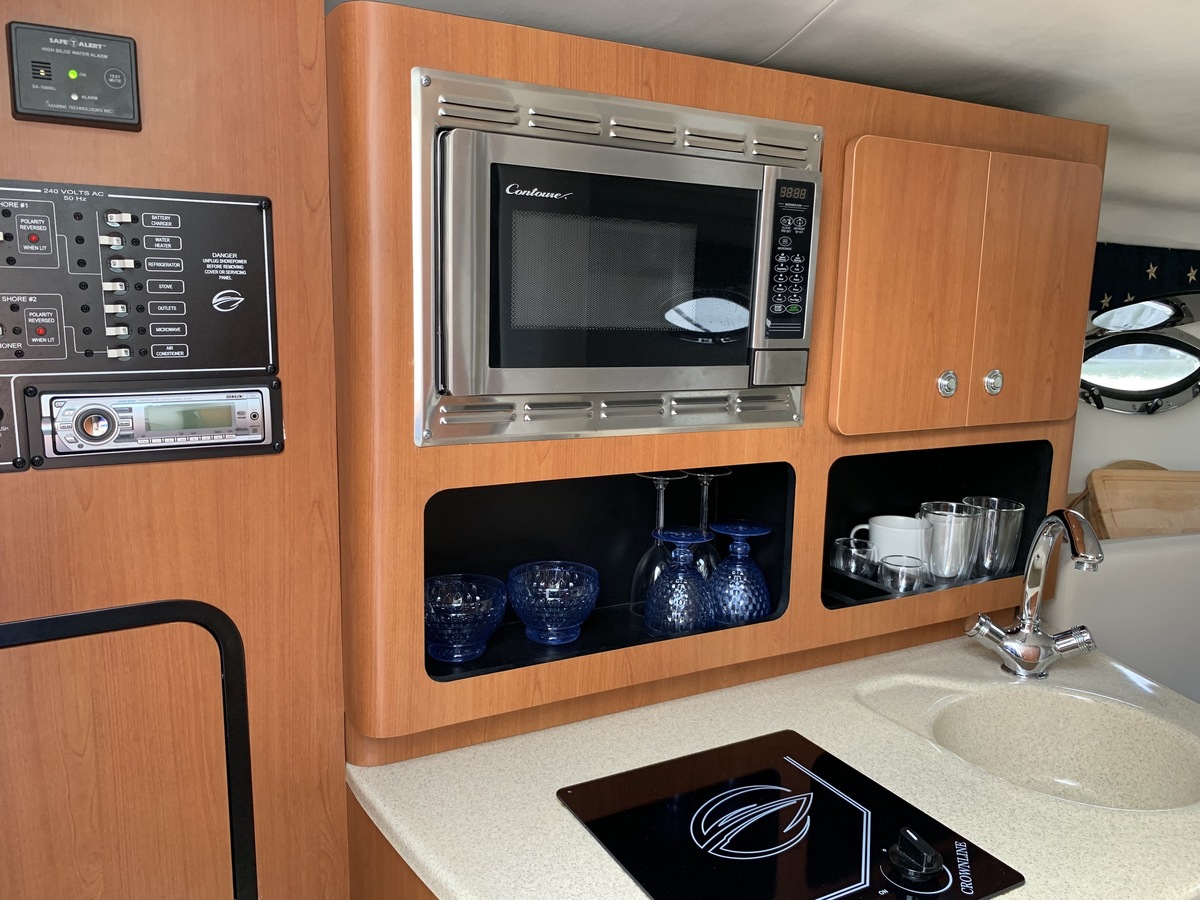 Crownline 280 CR — foto 25 van 37