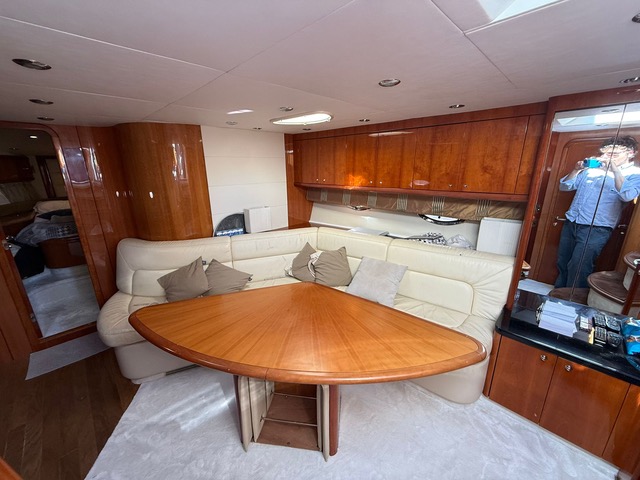 Sunseeker 53 Portofino - BluYachting — foto 2 van 12