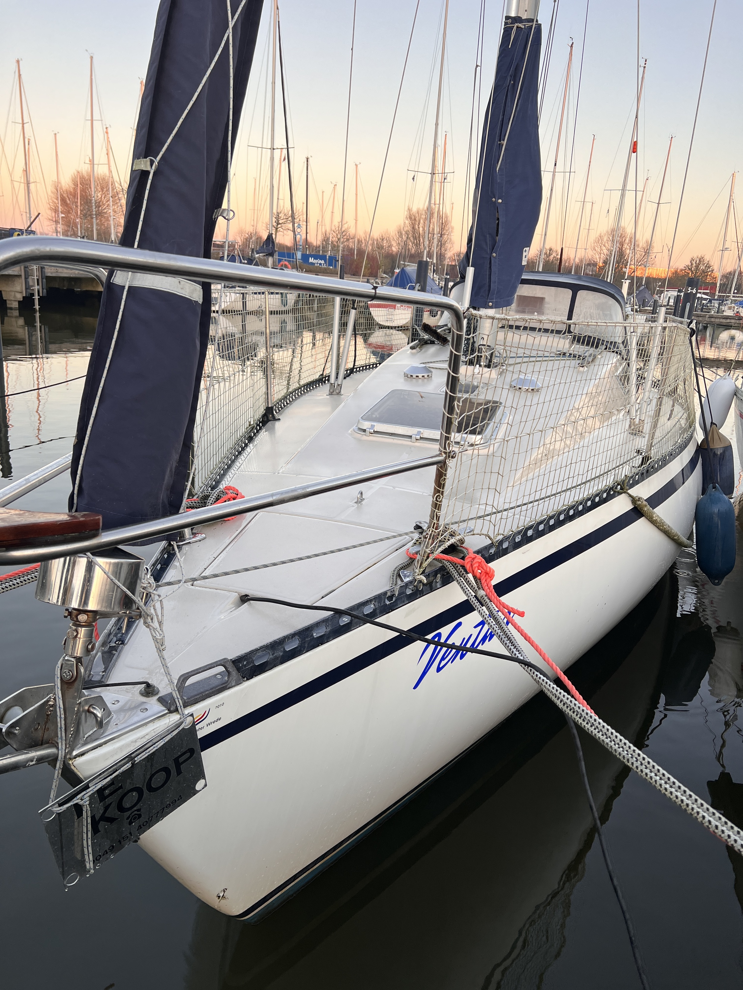 Beneteau First 30 — foto 9 van 38