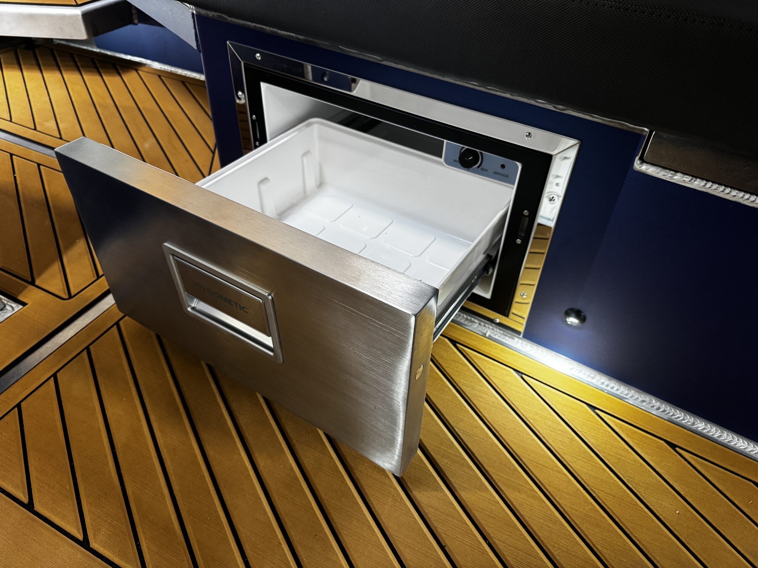 Qualia QT 22 Outboard — foto 12 van 28