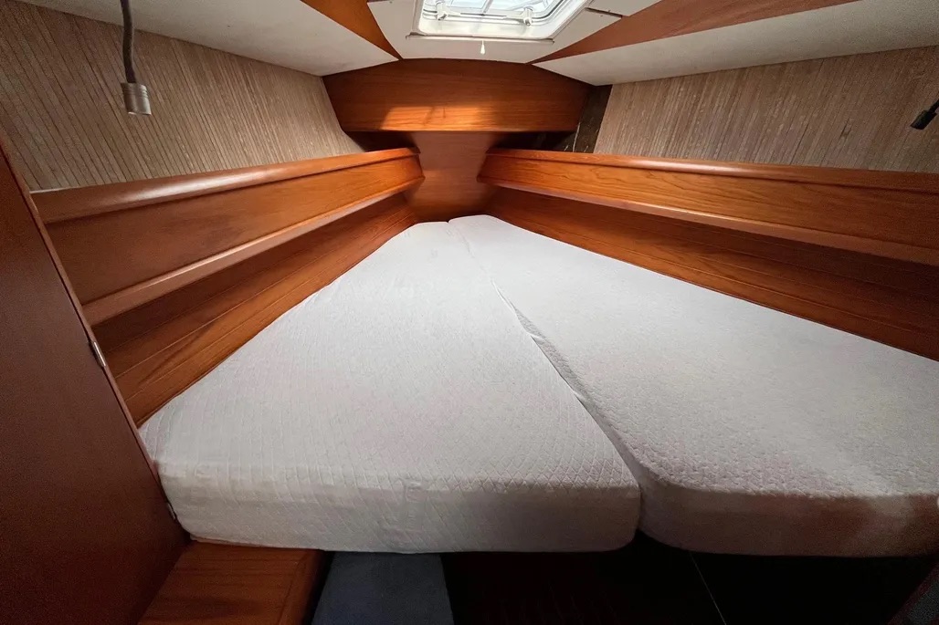 Jeanneau Sun Odyssey 42.2 - BluYachting — foto 8 van 12