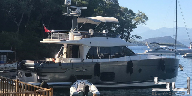 Azimut 53 Magellano — foto 1 van 12