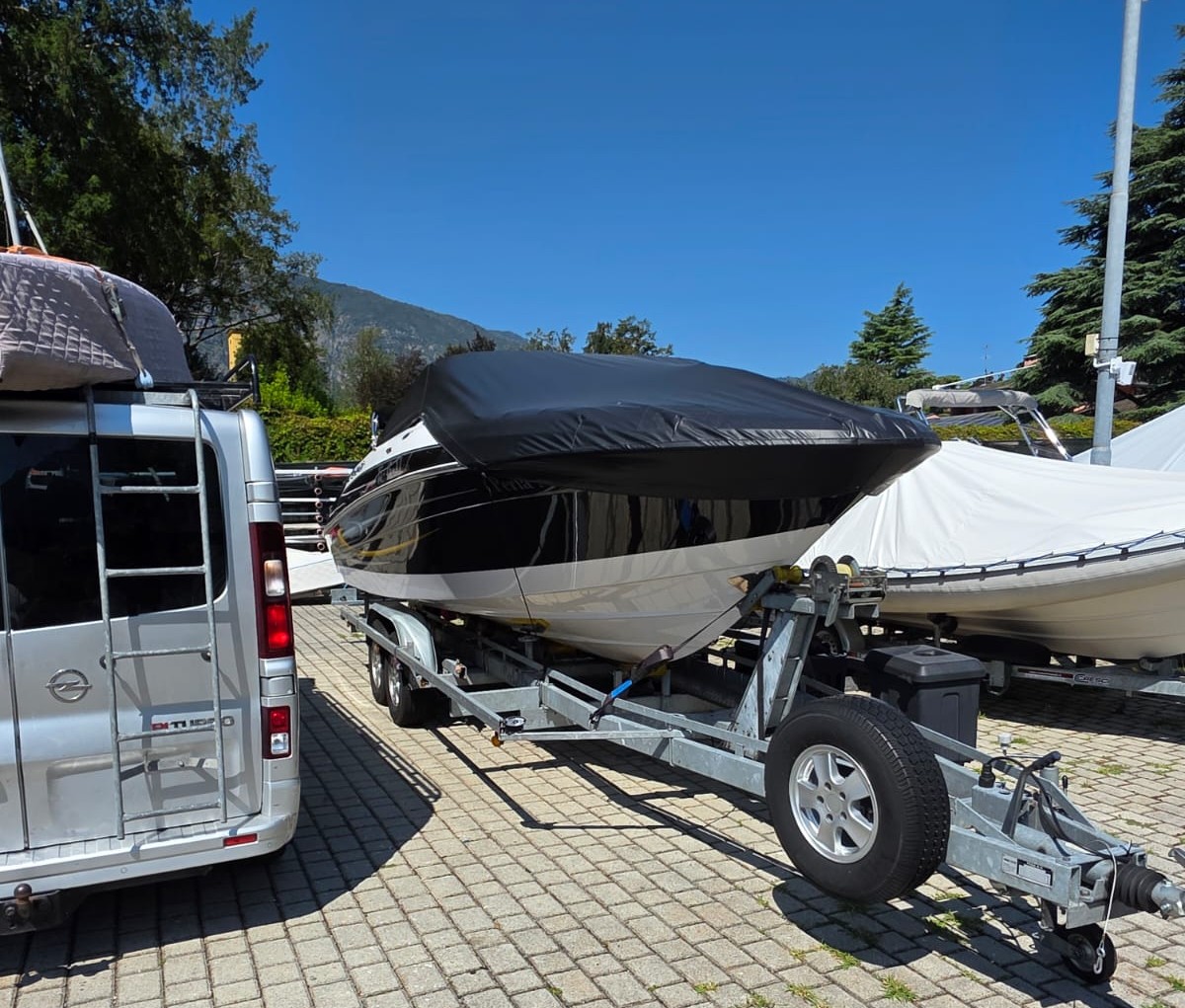 Four Winns 240 Horizon Bowrider — foto 17 van 22