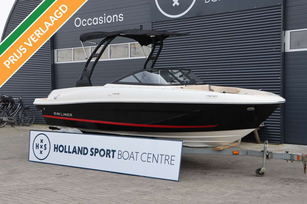 Bayliner VR4 Outboard — foto 1 van 17
