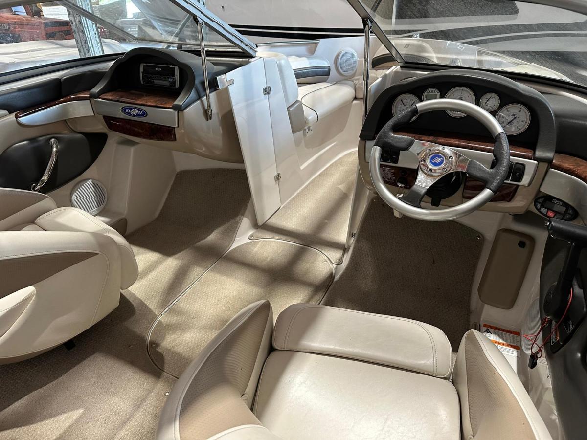 Four Winns 200 Horizon Bowrider — foto 10 van 13