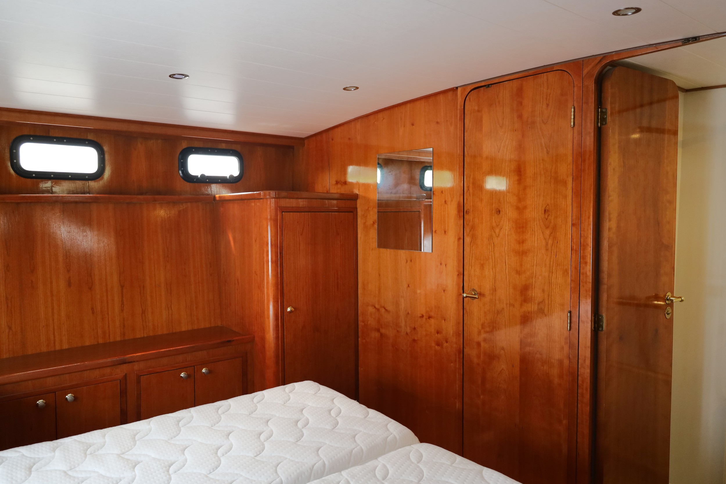 Valkkruiser 42AK — foto 35 van 40