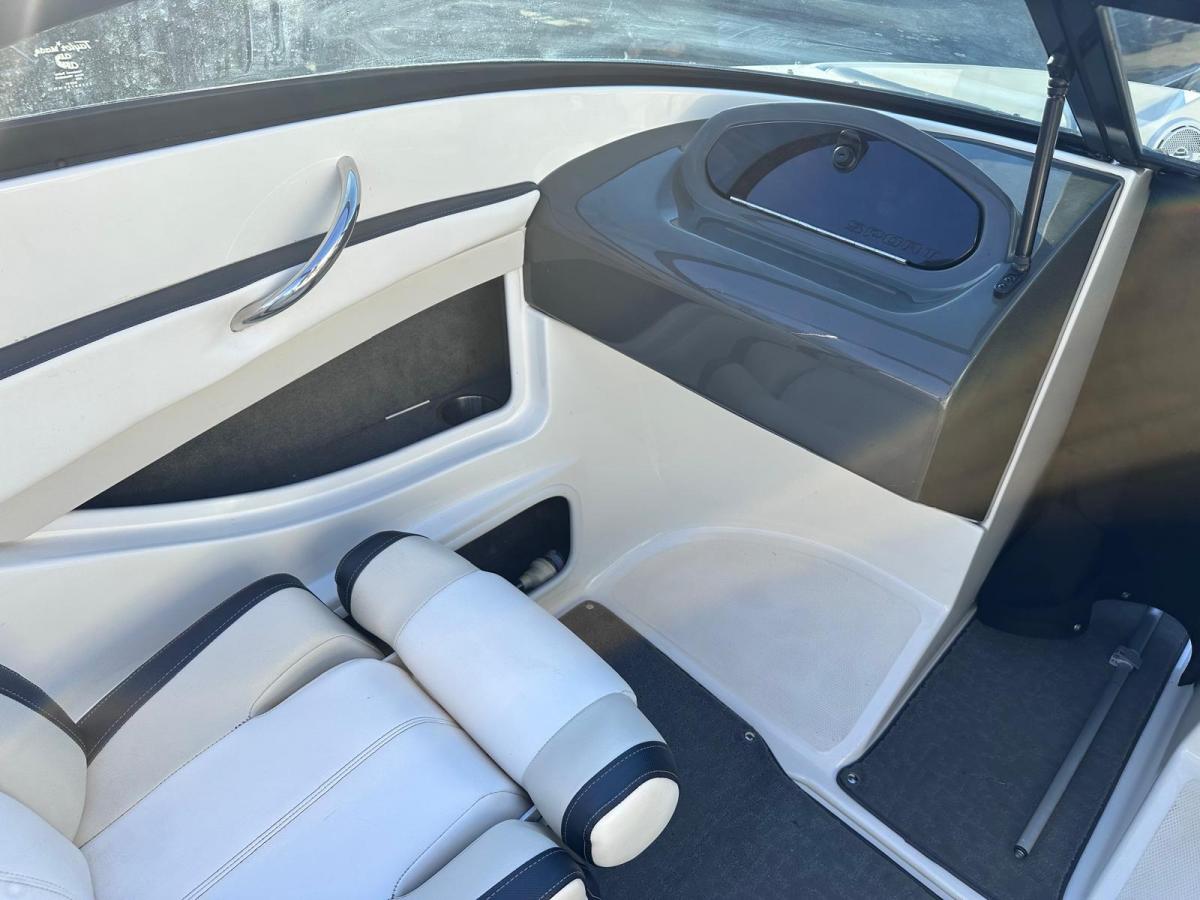 Sea Ray 190 Sport Bowrider — foto 12 van 25