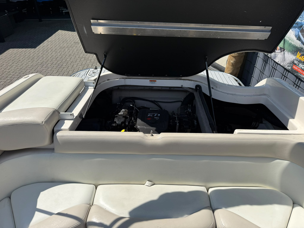 Bryant 206 Bowrider — foto 20 van 31