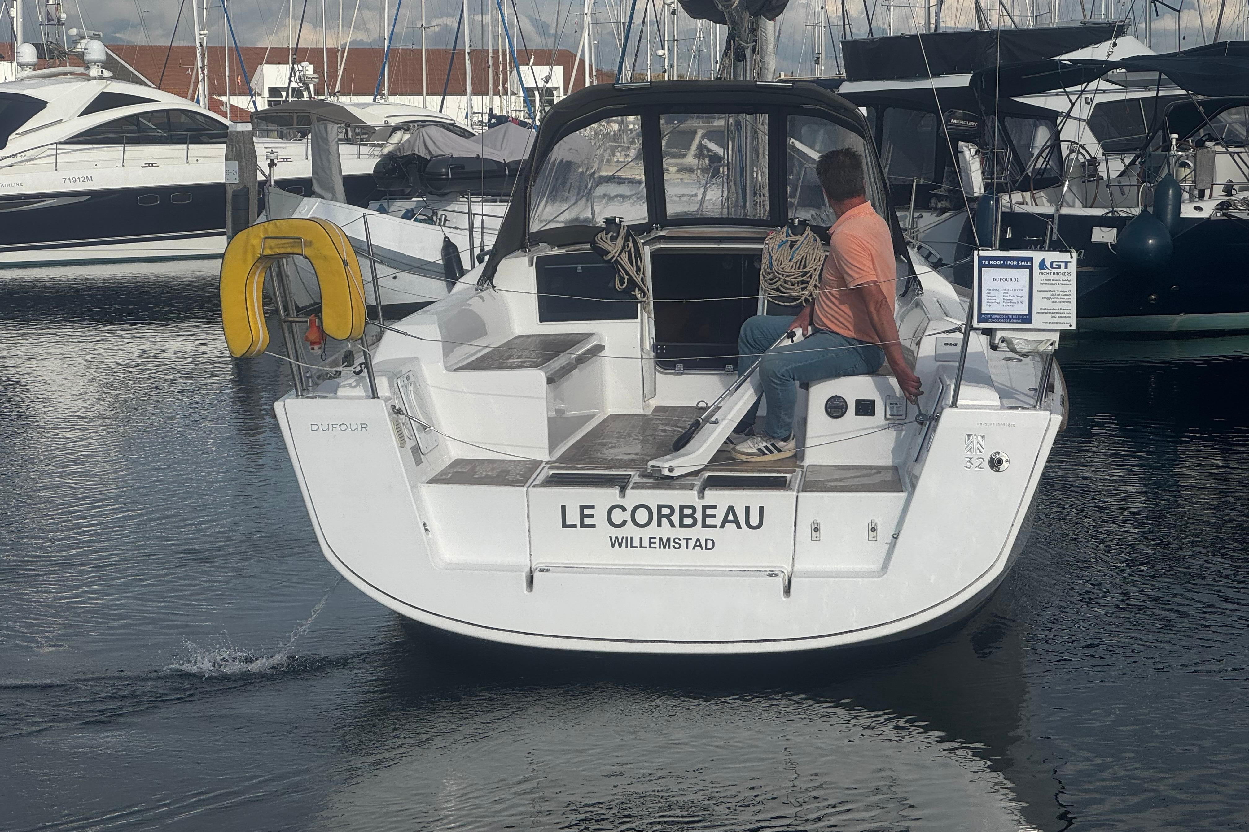 Dufour 32 — foto 10 van 11