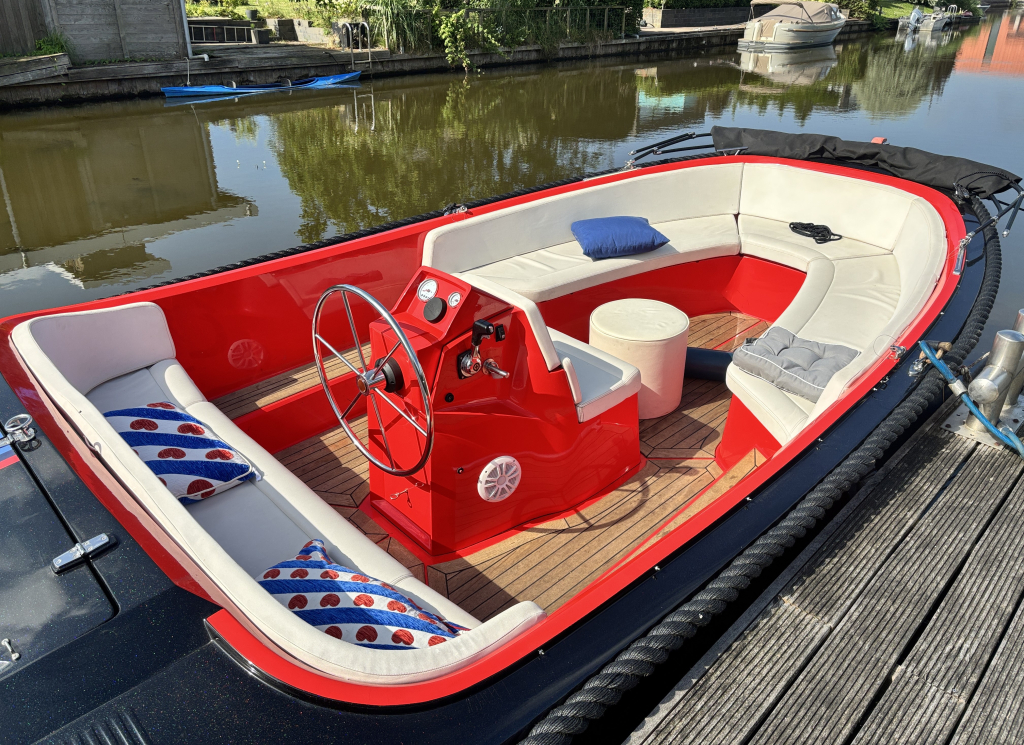 Sloep Lifestyle 650 Tender 60pk 4 Stroke — foto 12 van 24