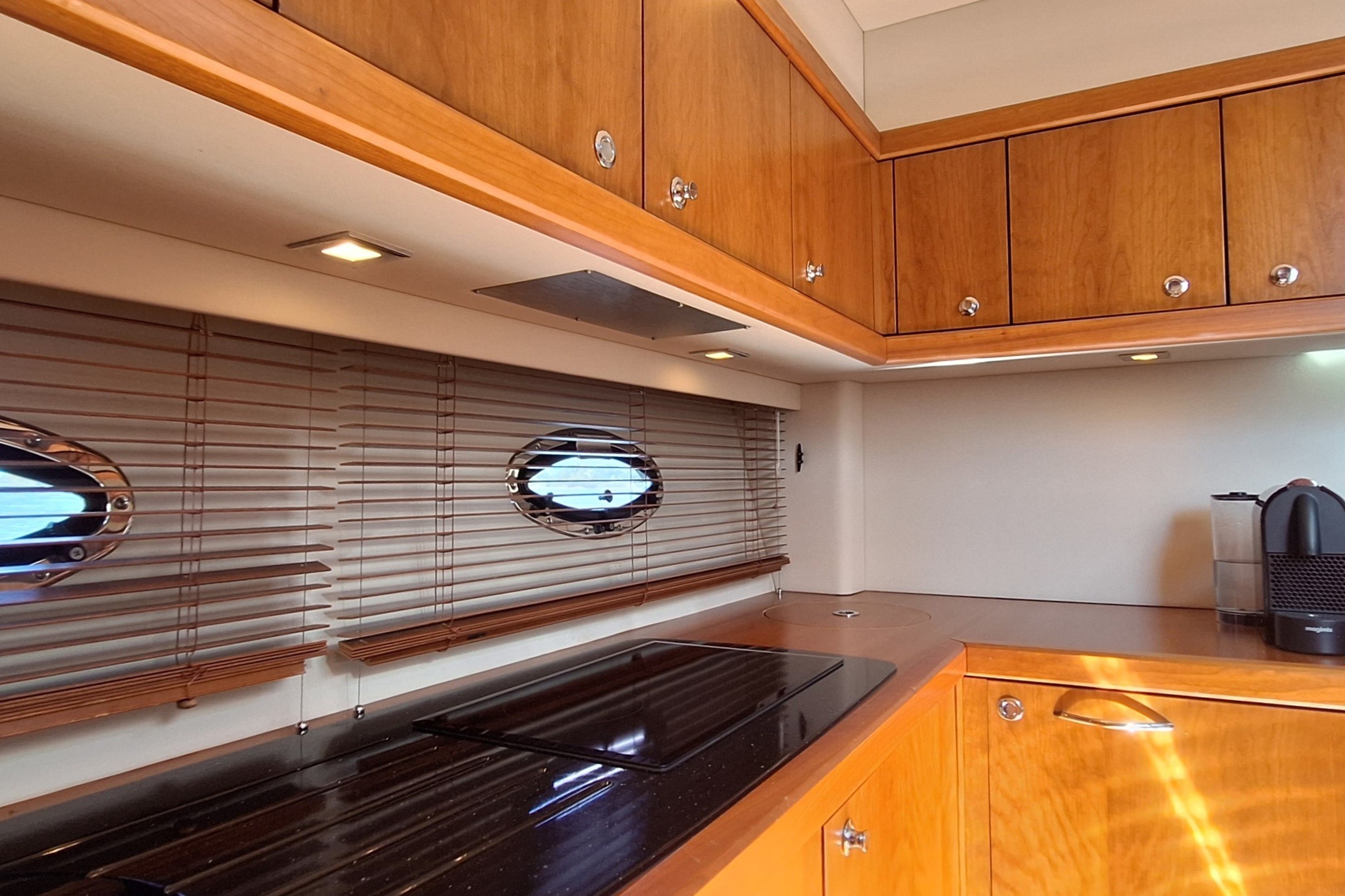Sunseeker Portofino 47 — foto 63 van 92