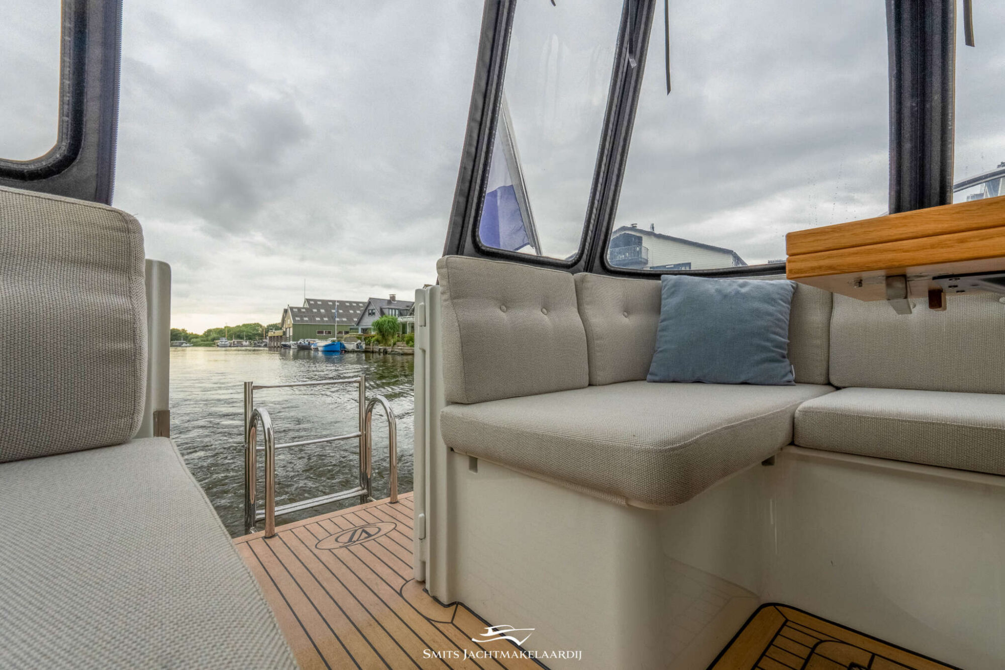 Vedette 33 Salon Comfort Line — foto 39 van 71