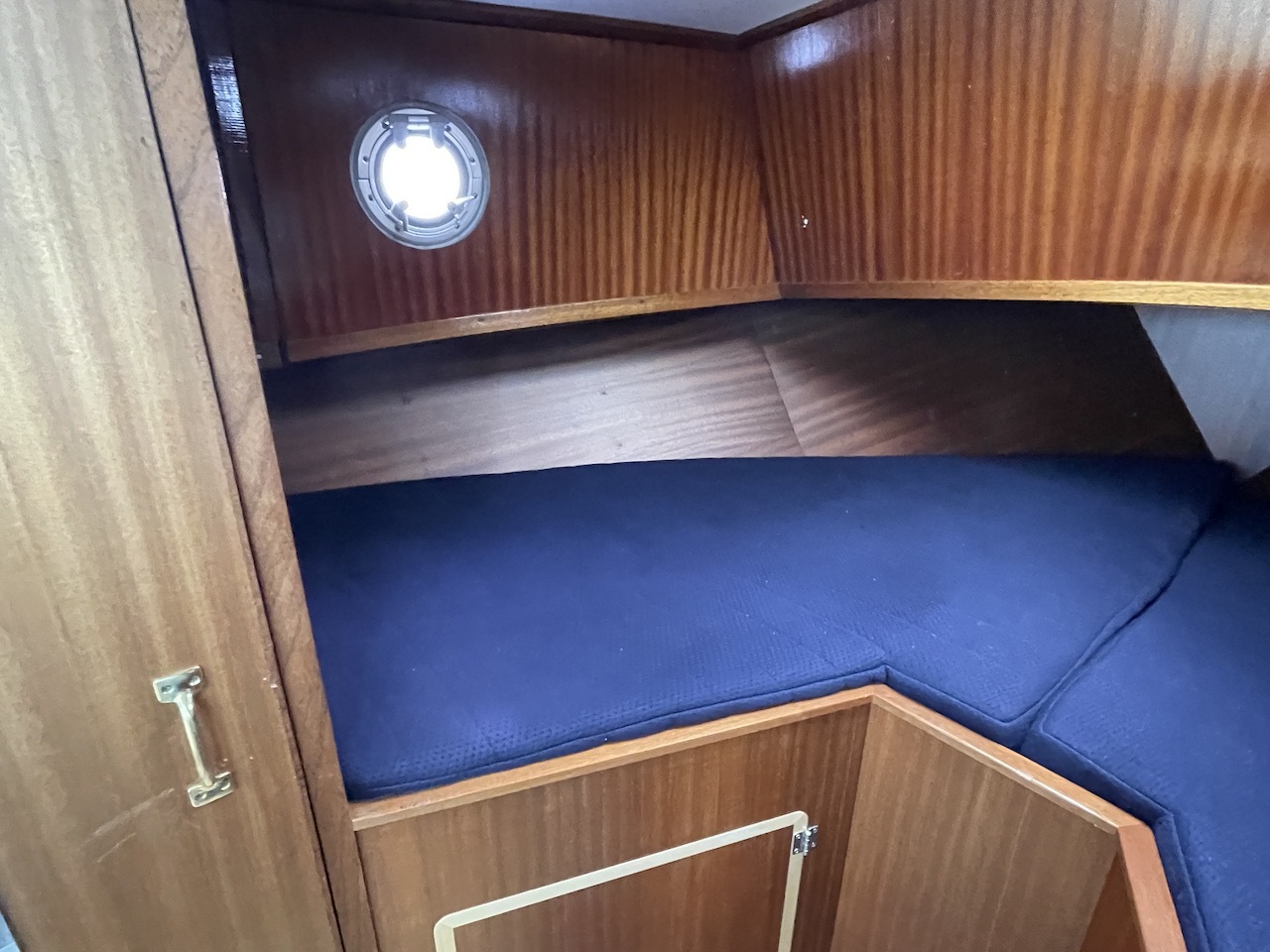 Bully 800 — foto 12 van 19