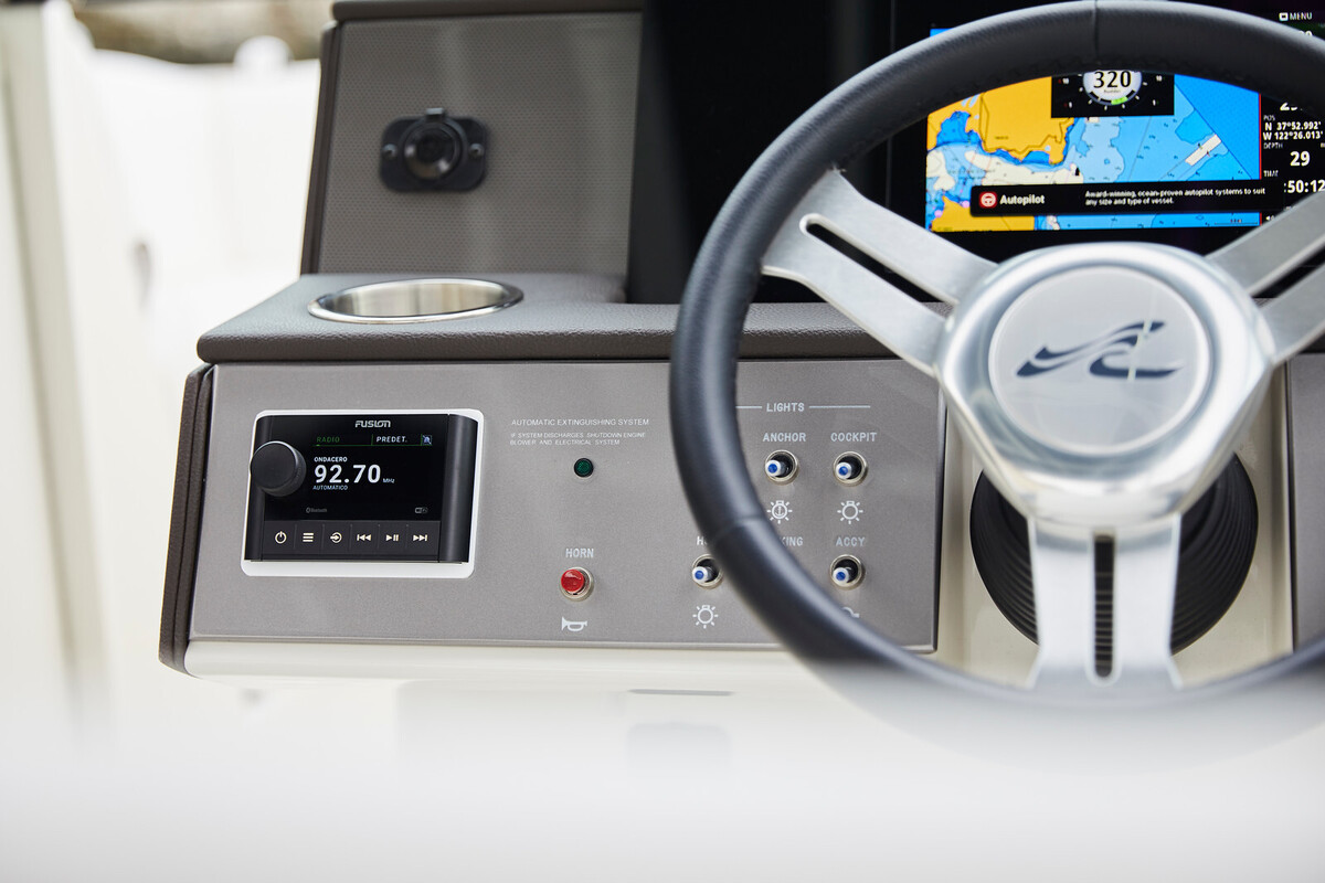 Sea Ray SDX 270 — foto 9 van 10