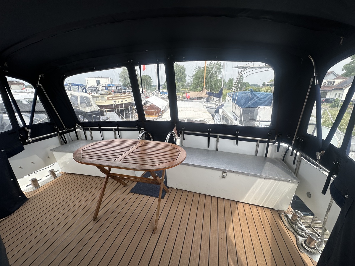 Motorjacht GSAK — foto 3 van 47
