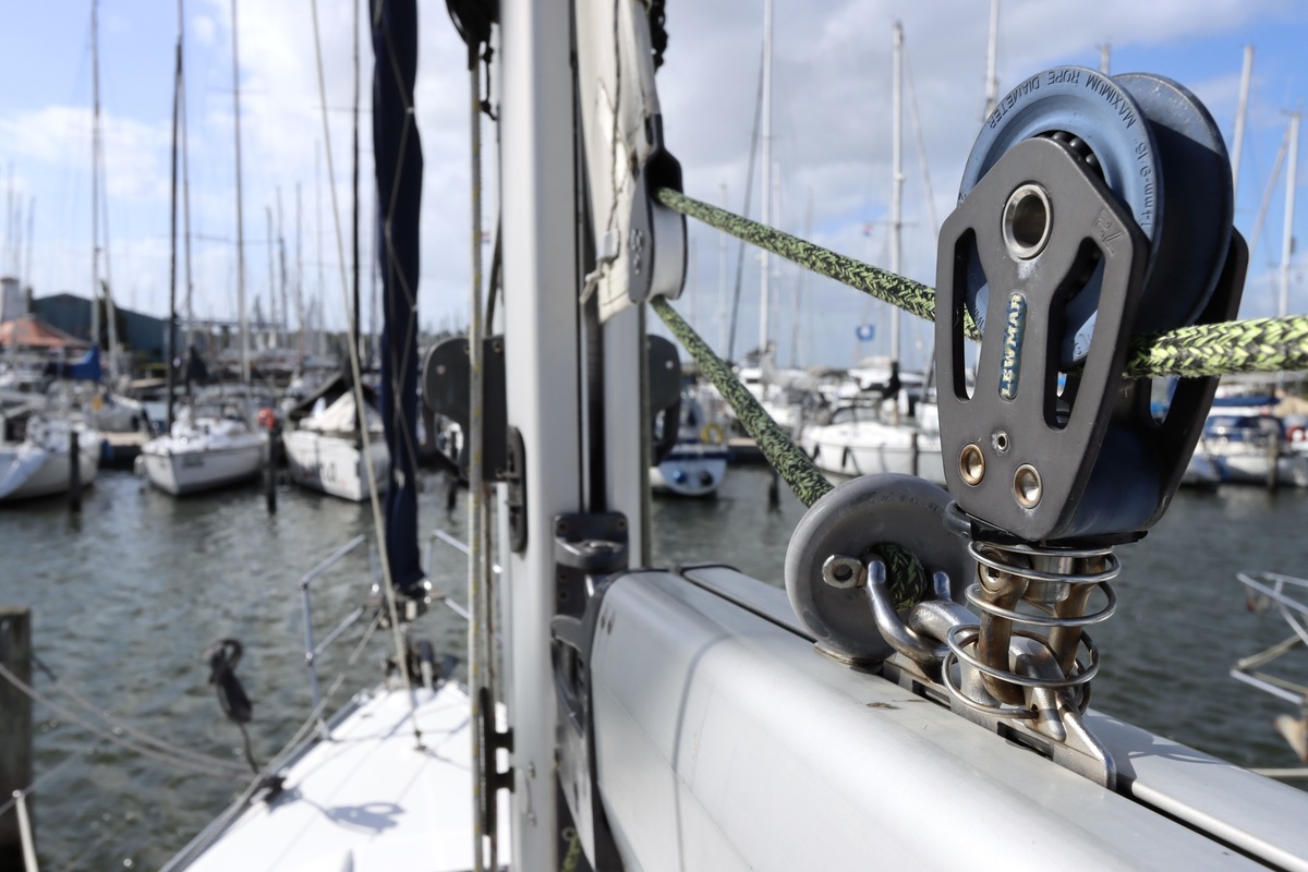 Bavaria 42-3 Cruiser — foto 73 van 86