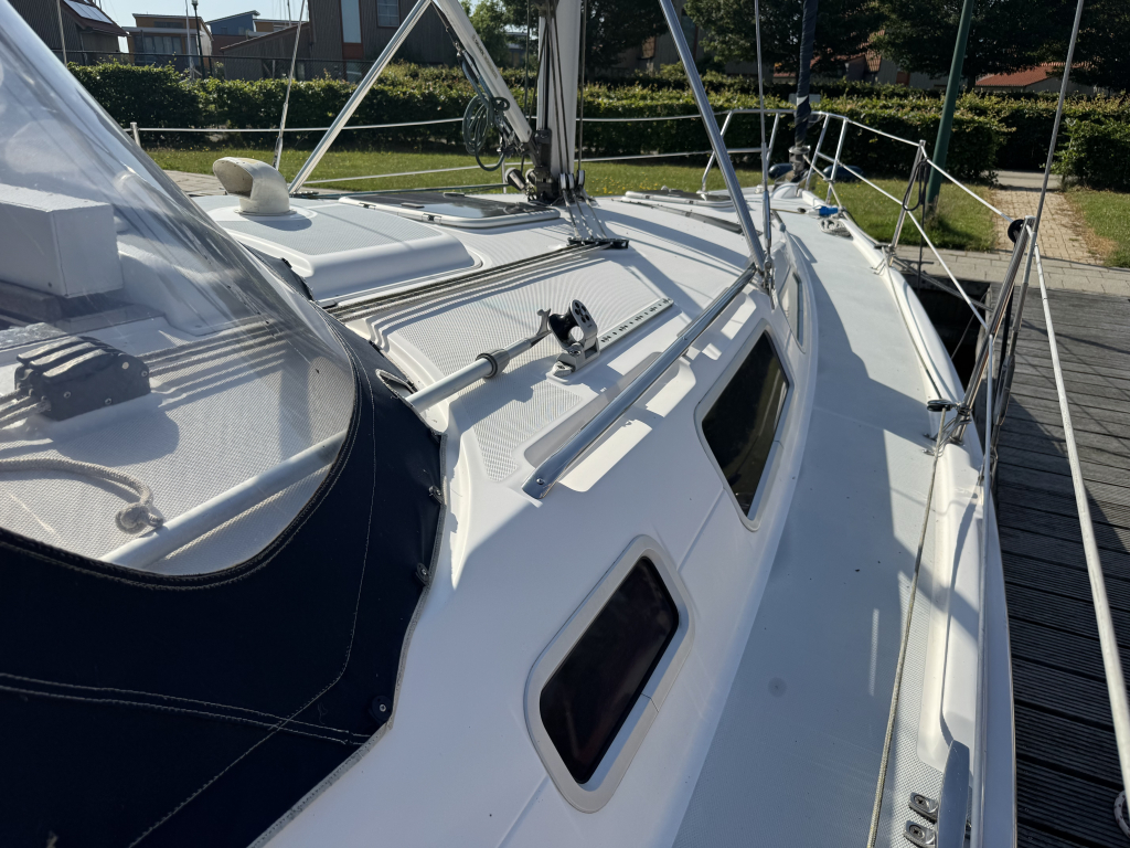 Hunter 356 — foto 33 van 72
