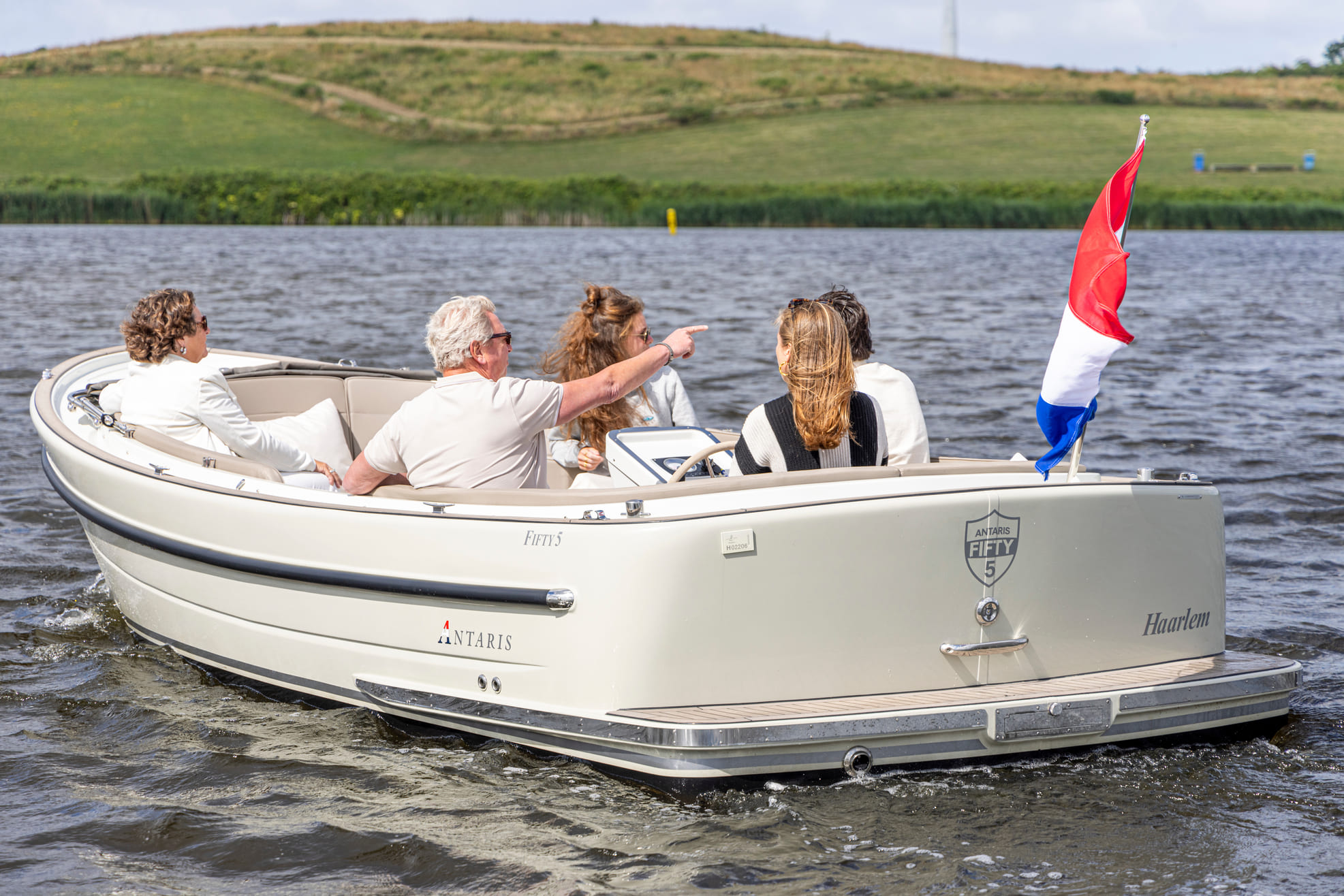 Antaris Fifty5 — foto 3 van 5