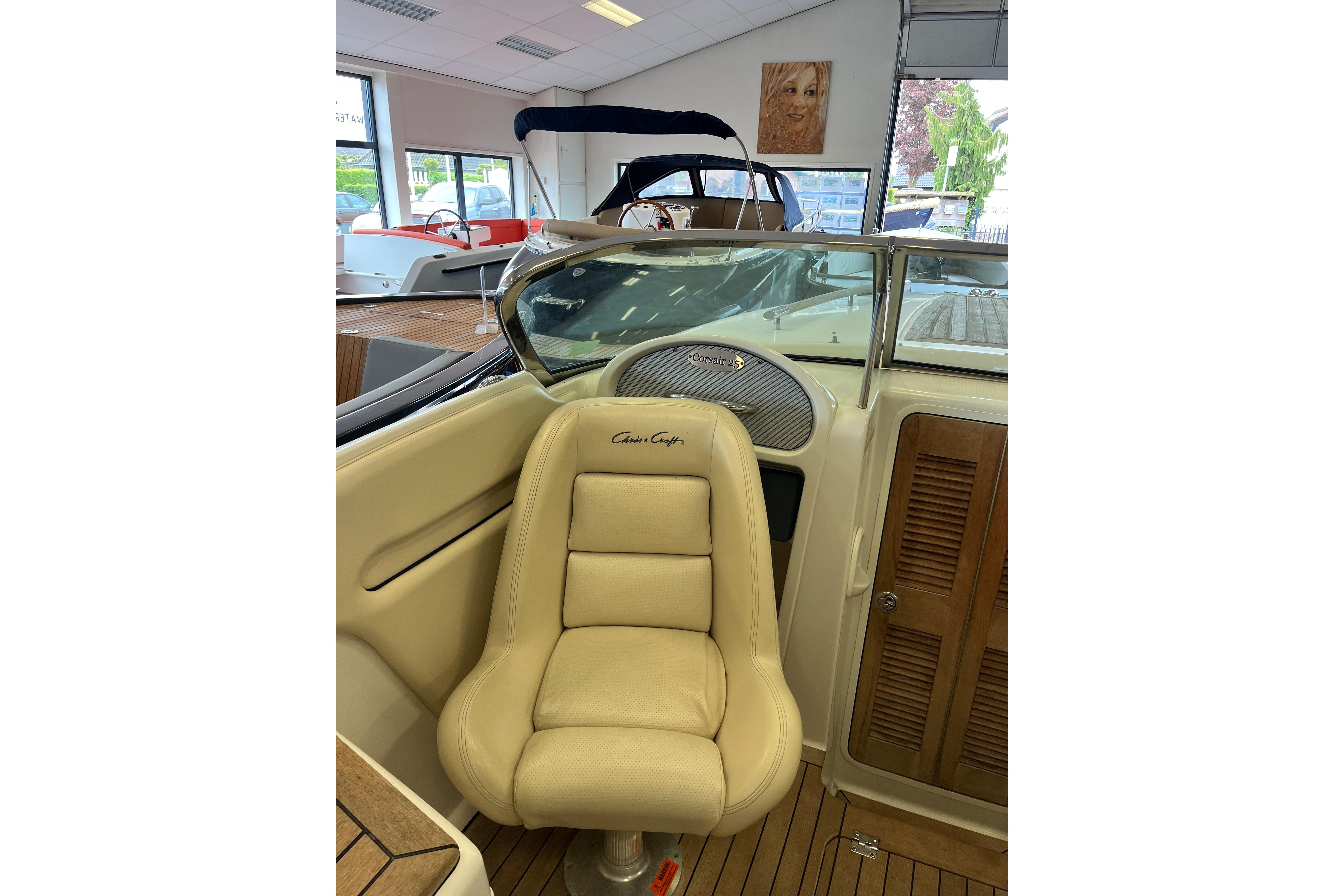 Chris-Craft Corsair 25 — foto 13 van 20
