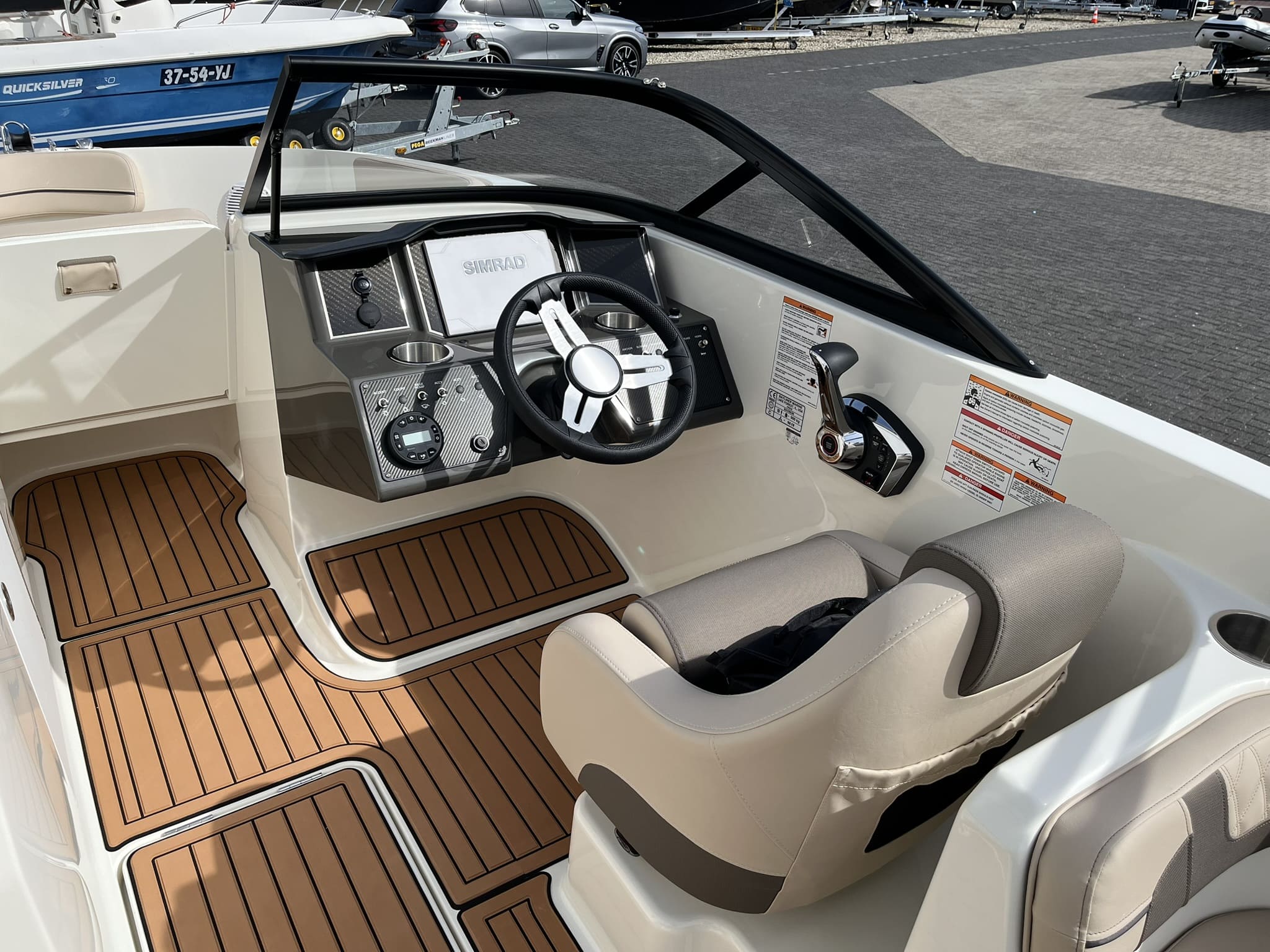 Bayliner VR6 Bowrider — foto 22 van 31