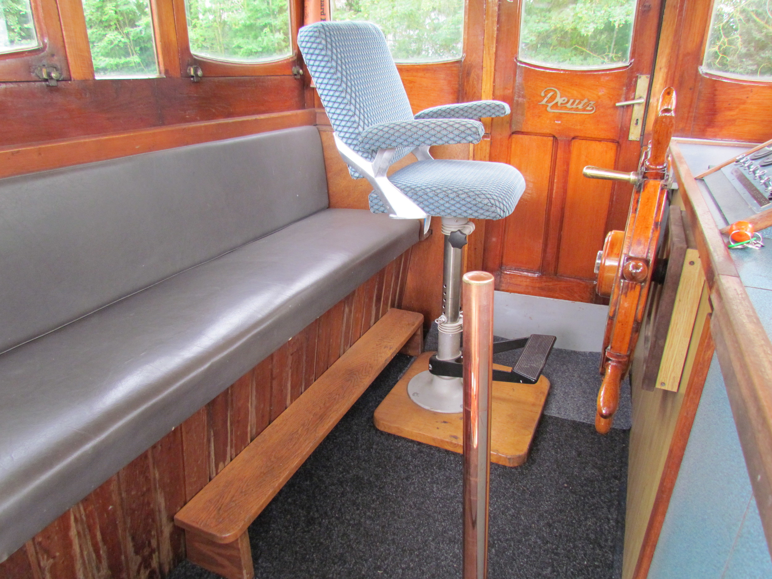 Hamburger Schuit Varend Woonschip — foto 13 van 44