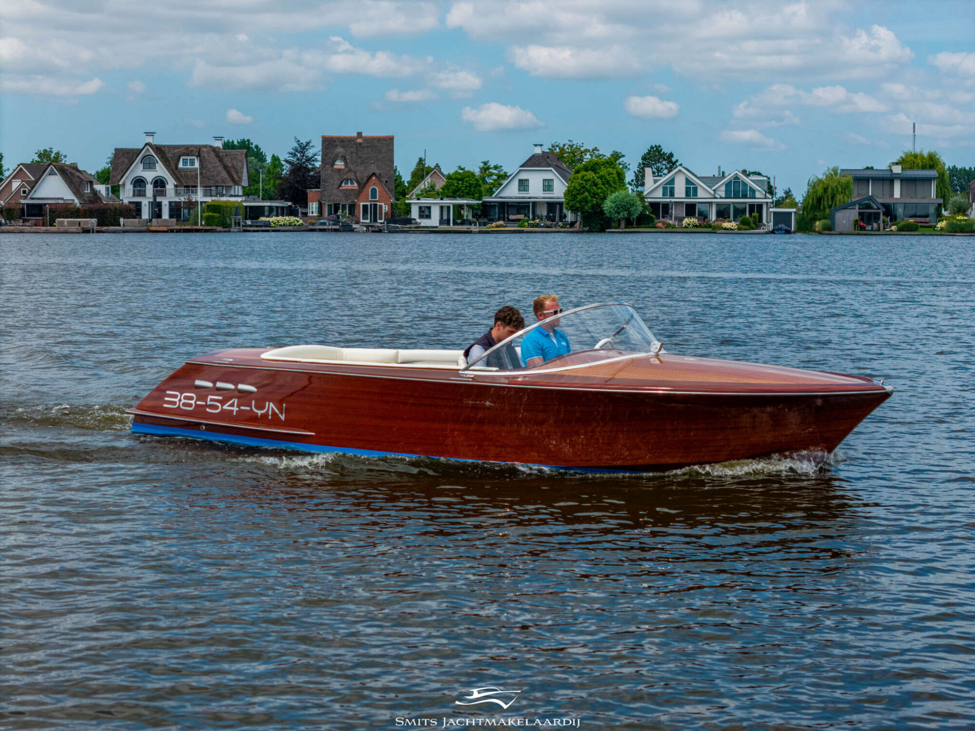 Divank Uscire 635 — foto 1 van 39