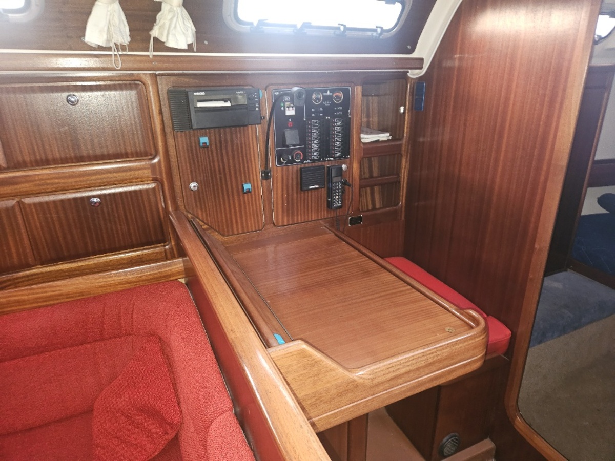 Bavaria 42 Cruiser — foto 8 van 28