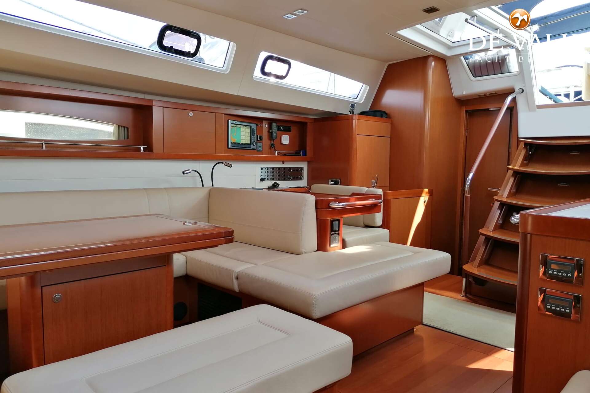 Beneteau Oceanis 58 — foto 13 van 17