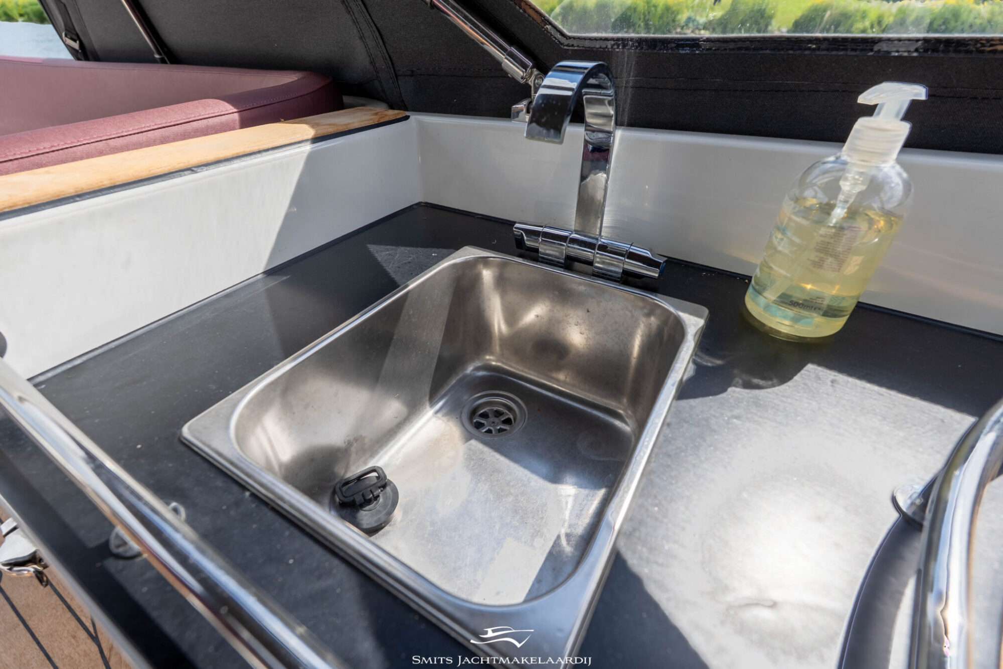 Bola GS Tender 27 Semi Cabin — foto 10 van 45