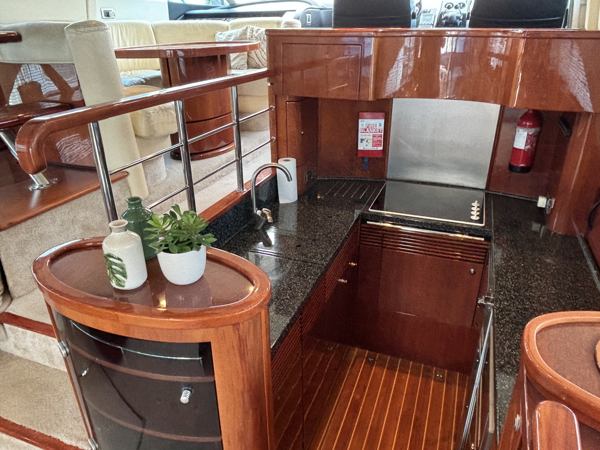 Fairline Squadron 58 — foto 7 van 21