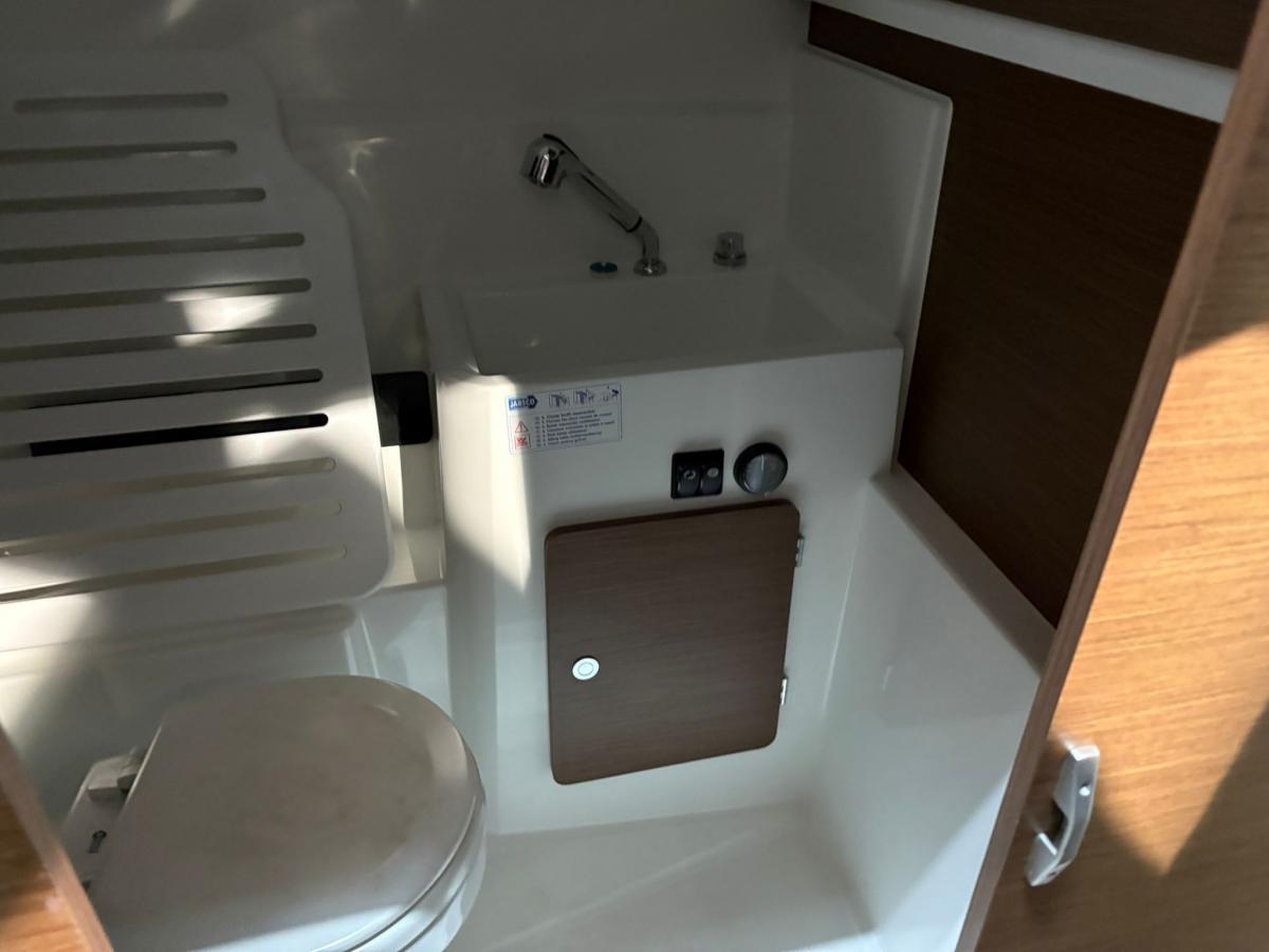 Jeanneau Merry Fisher 795 Serie 2 — foto 11 van 17