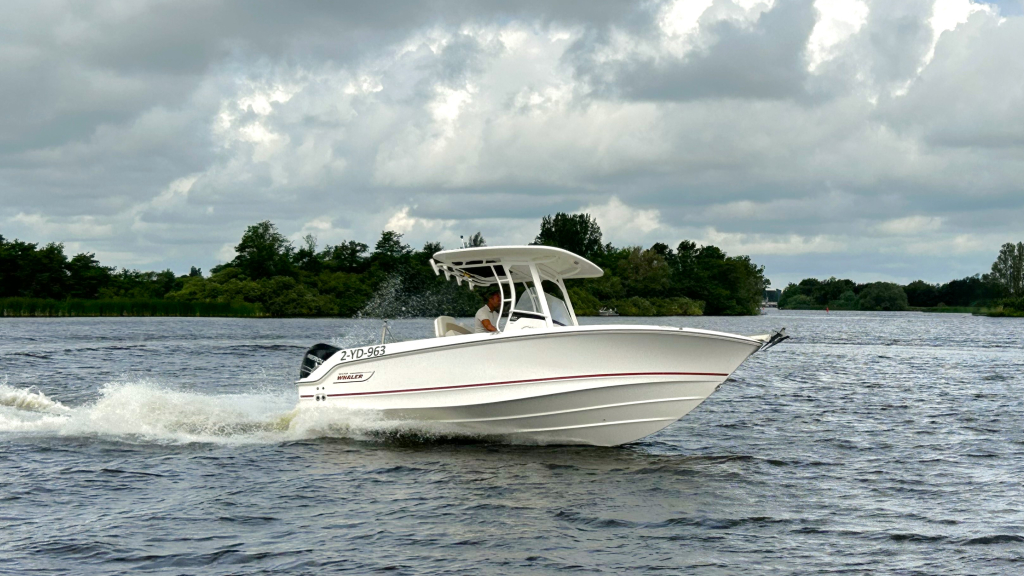 Boston Whaler 230 Outrage — foto 7 van 37