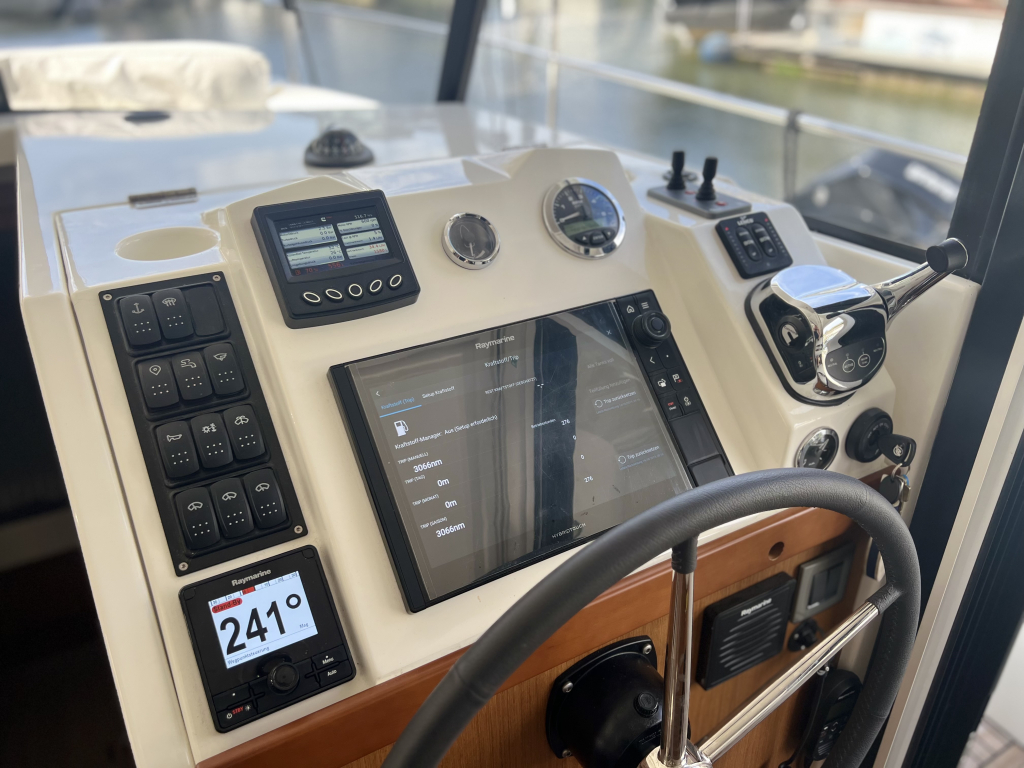Beneteau Swift Trawler 35 — foto 52 van 76