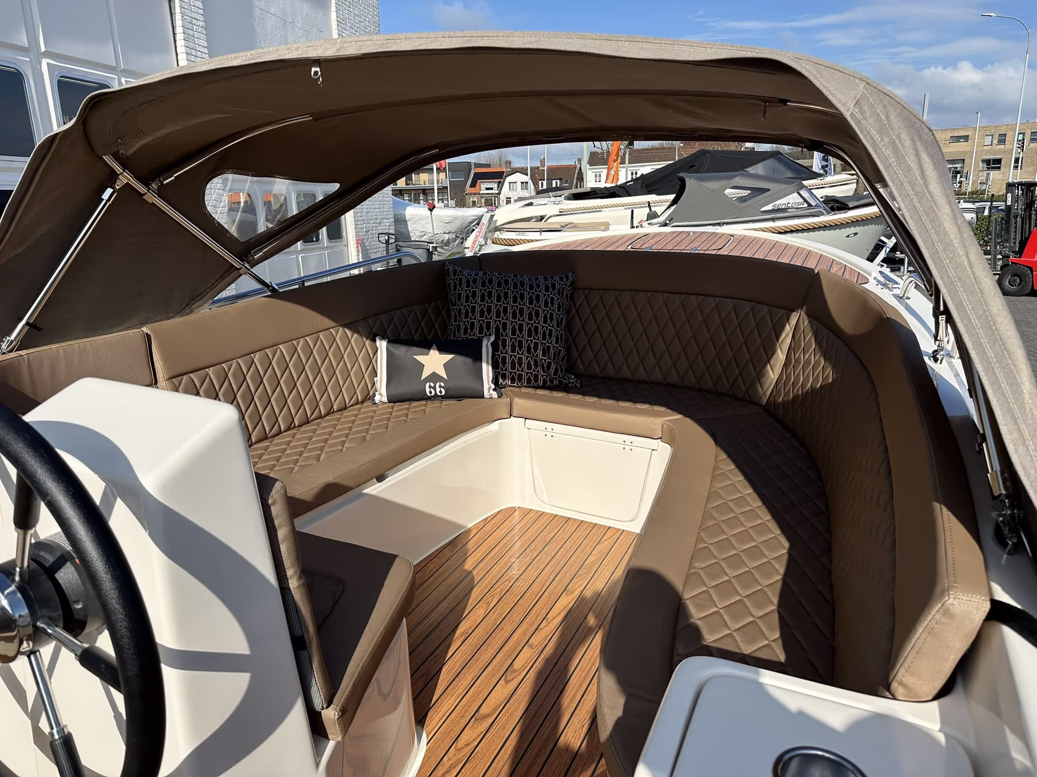 Primeur 610 Tender — foto 13 van 18