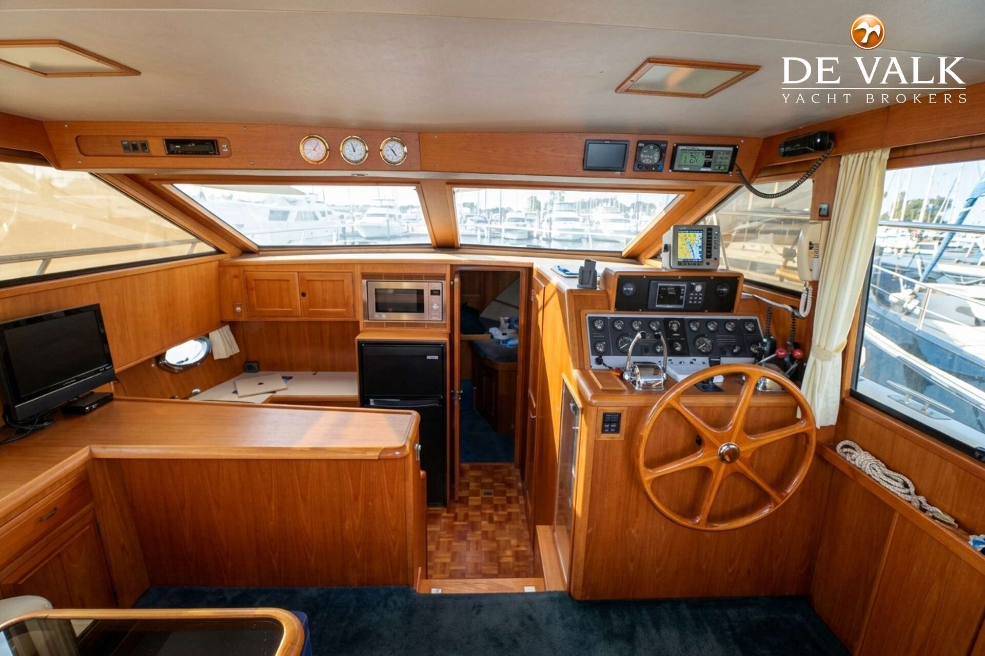 Ocean Alexander 44 Motoryacht — foto 21 van 36