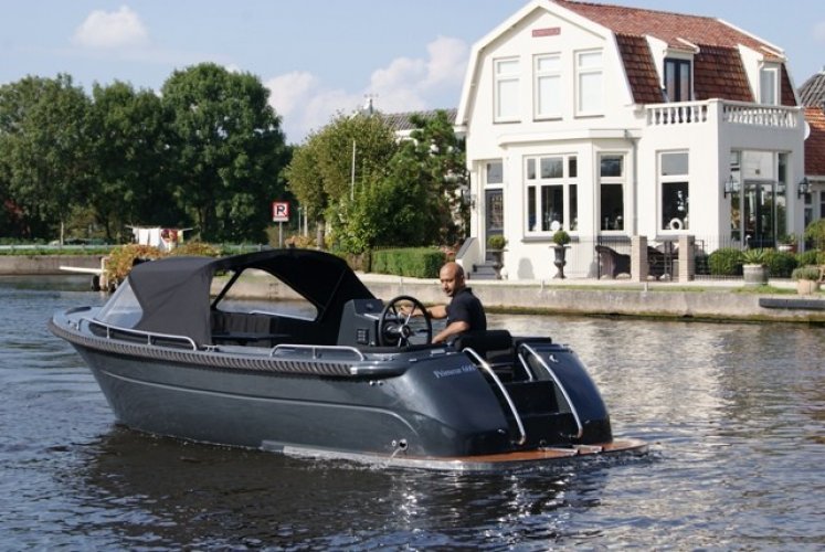 Primeur 600 tender DE GROOTSTE SLOEPENSHOWROOM VAN NEDERLAND — foto 3 van 10