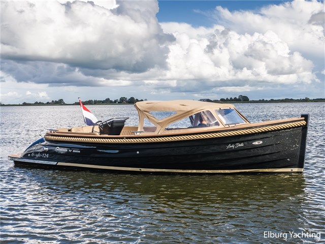 Waterspoor 717 Aviator — foto 1 van 48