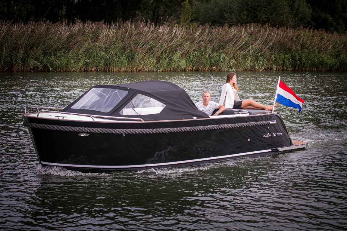Maxima 720 Retro — foto 11 van 12