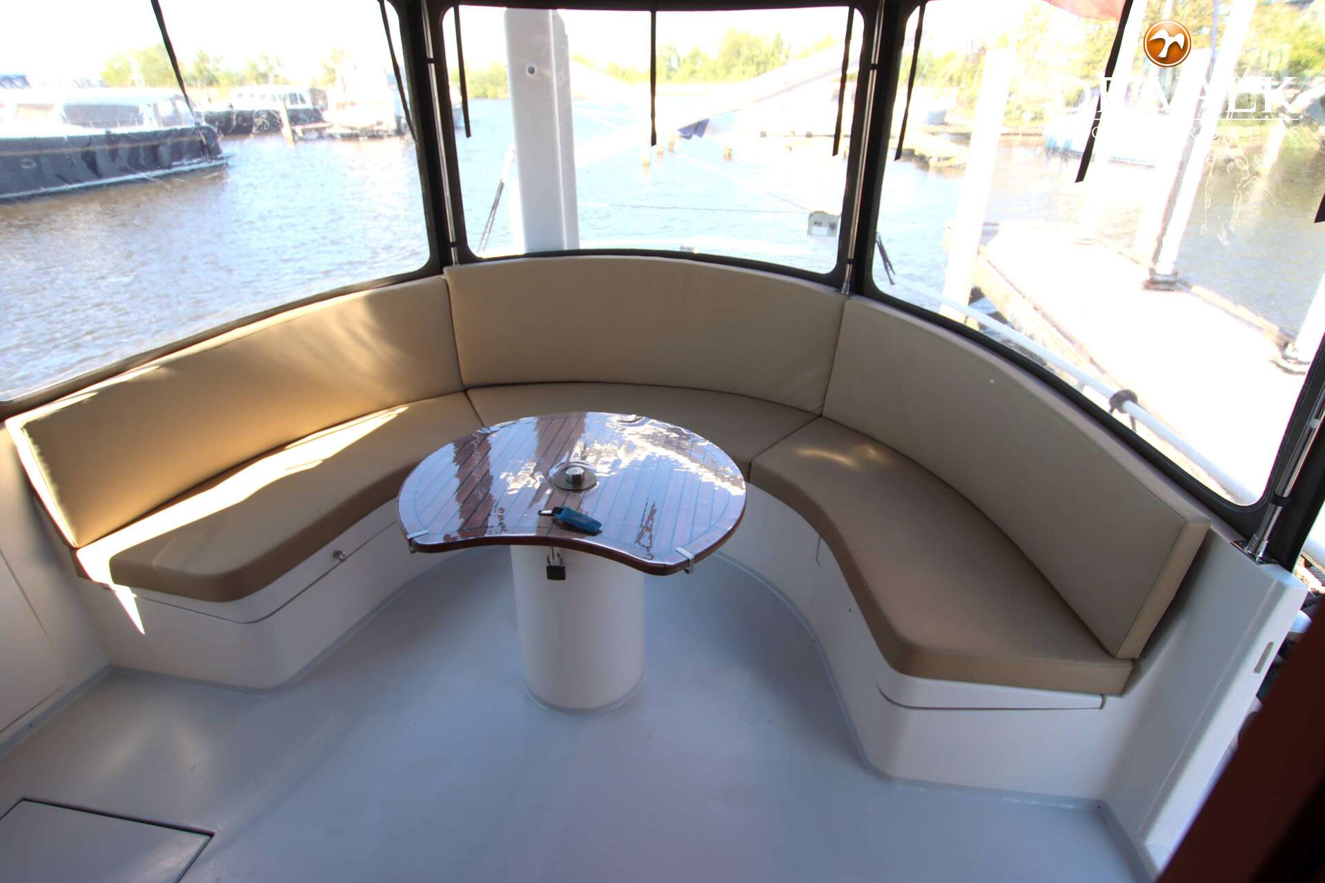 Luxe motor 22 m — foto 7 van 37
