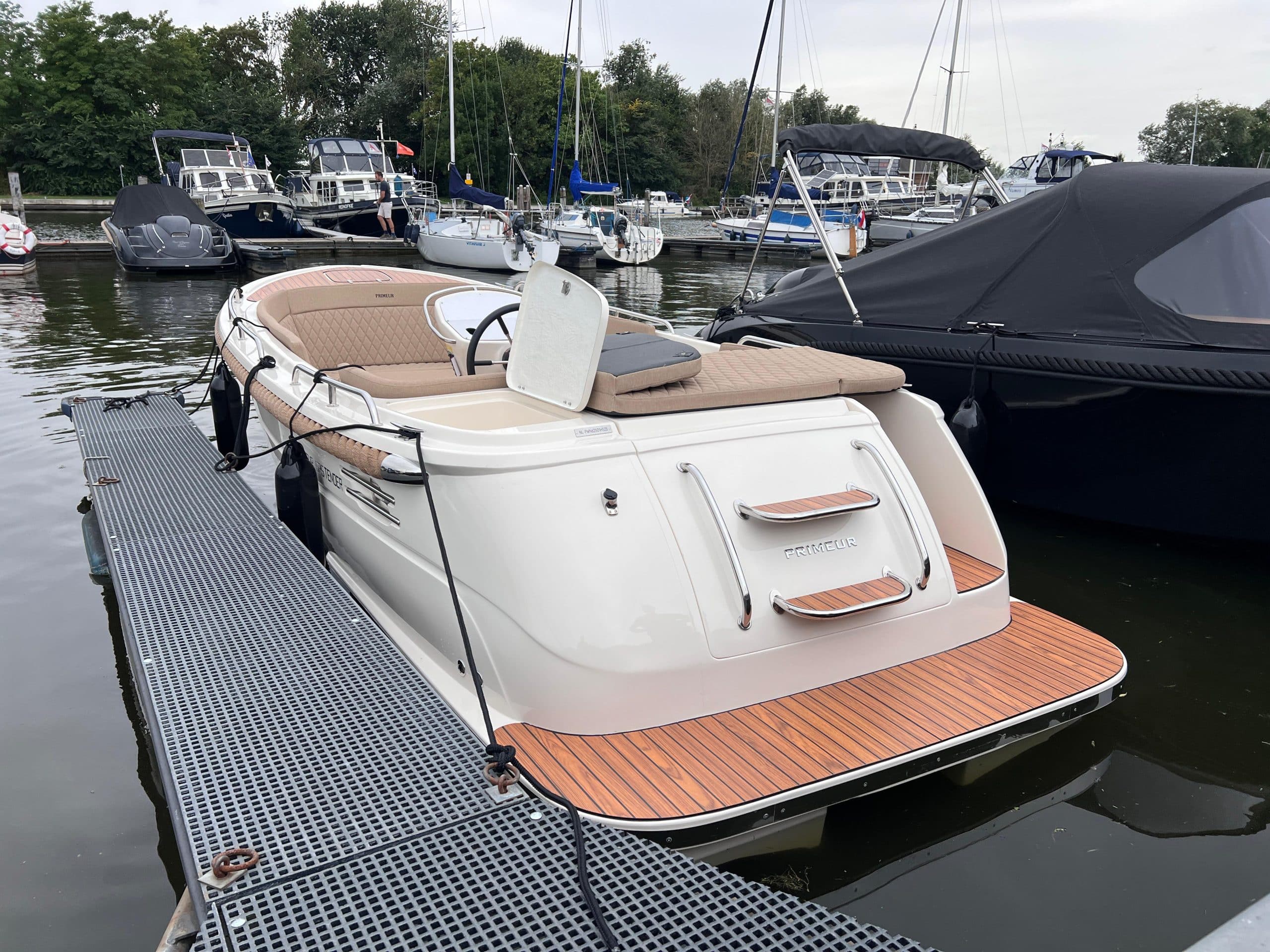 Primeur 625 Tender — foto 2 van 4