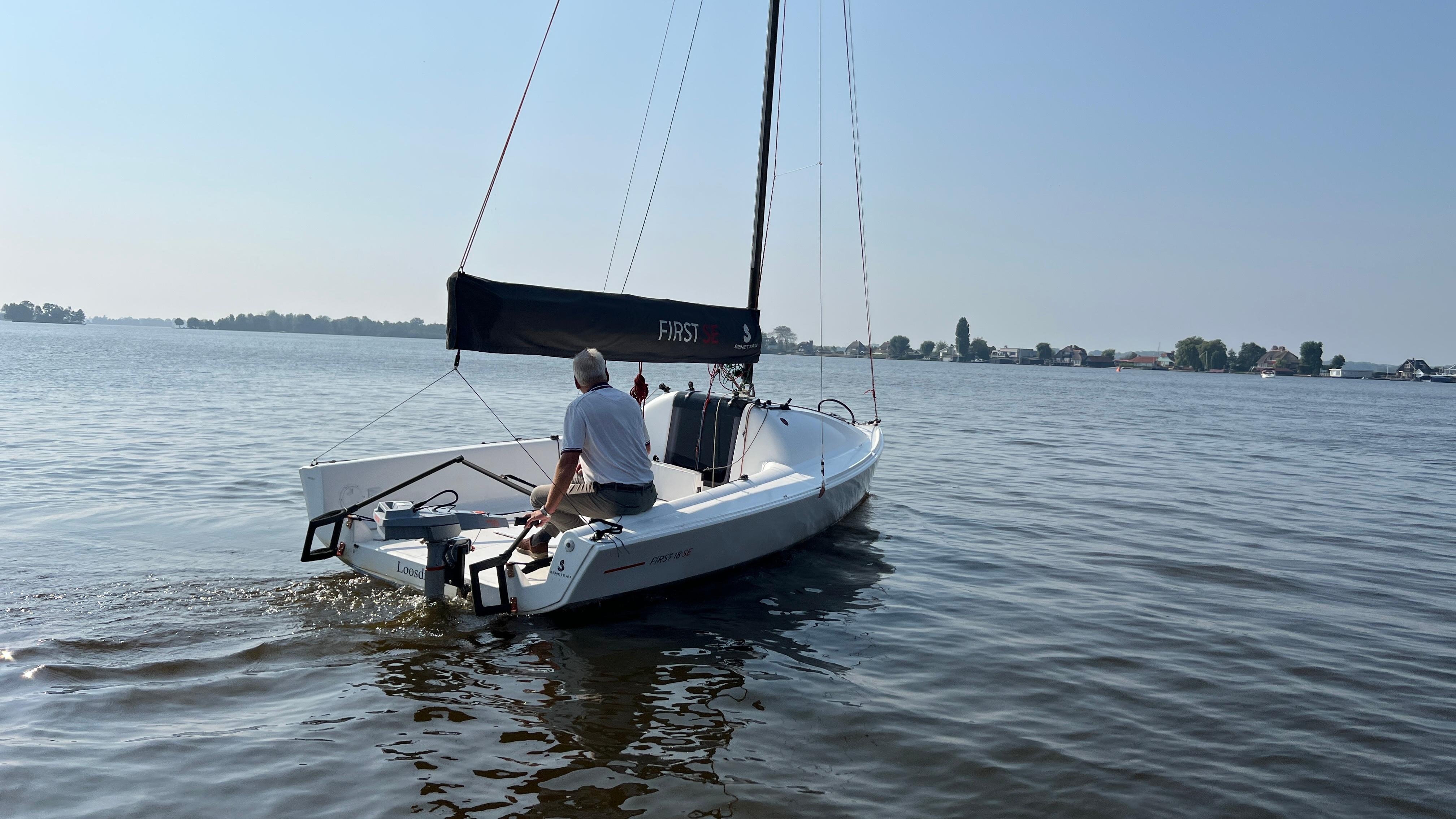Beneteau First 18 SE — foto 12 van 33