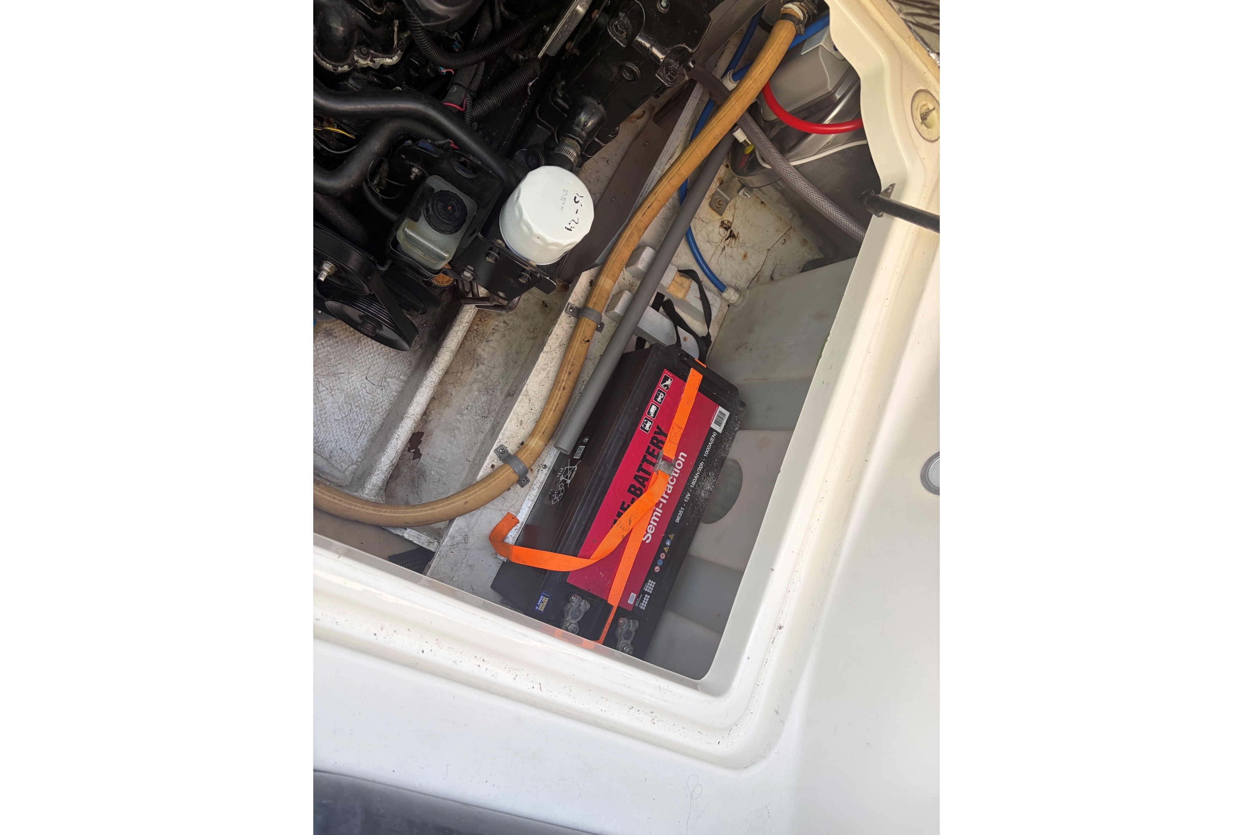 Maxum 2500 SCR — foto 19 van 20