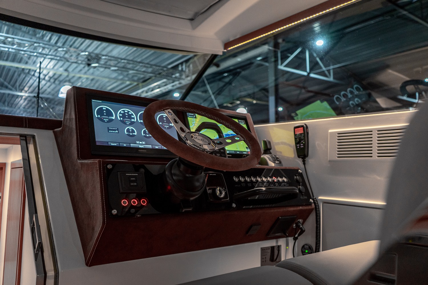 Delta 33 Coupé met Volvo Penta D6 440 pk - AANBIEDING — foto 5 van 21