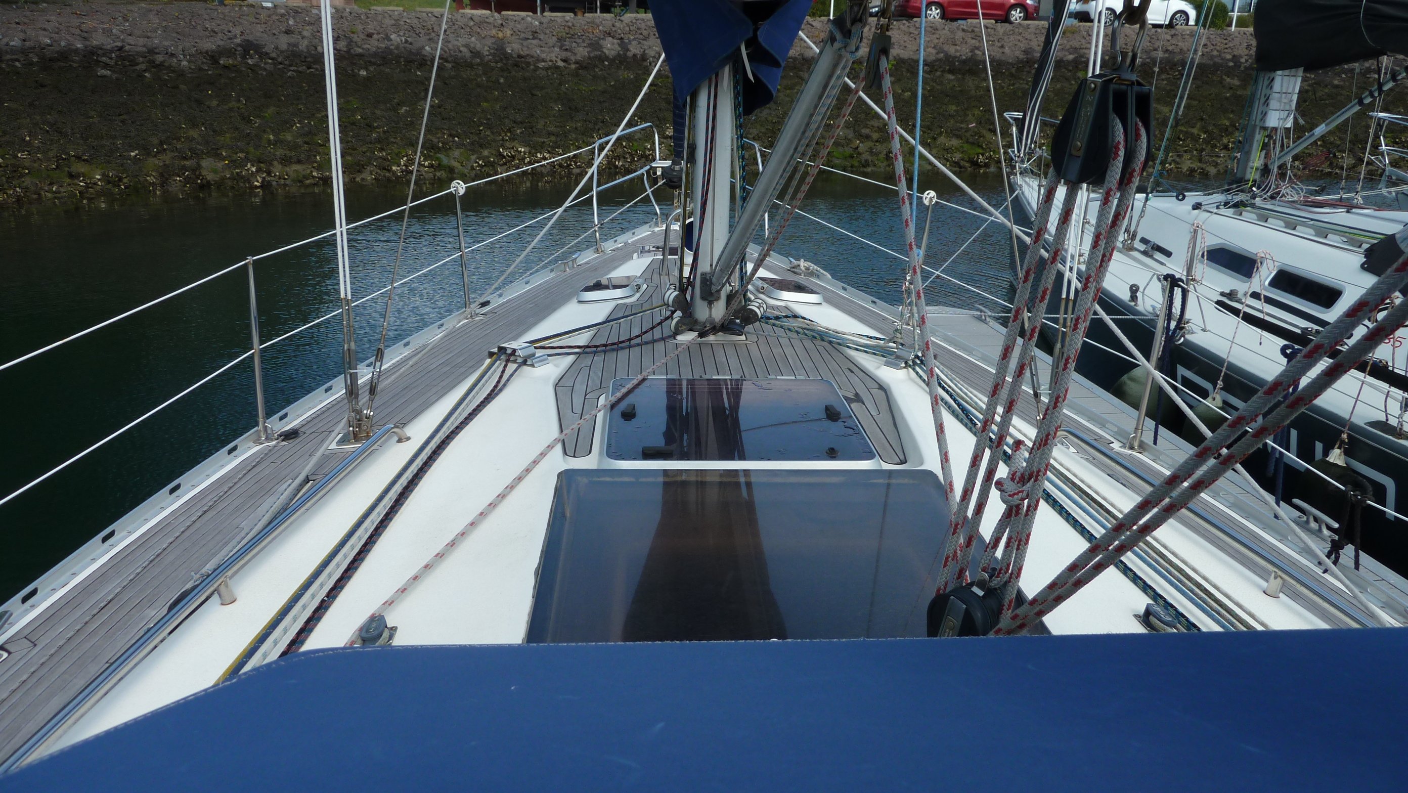 Bavaria 350 Lagoon — foto 11 van 12