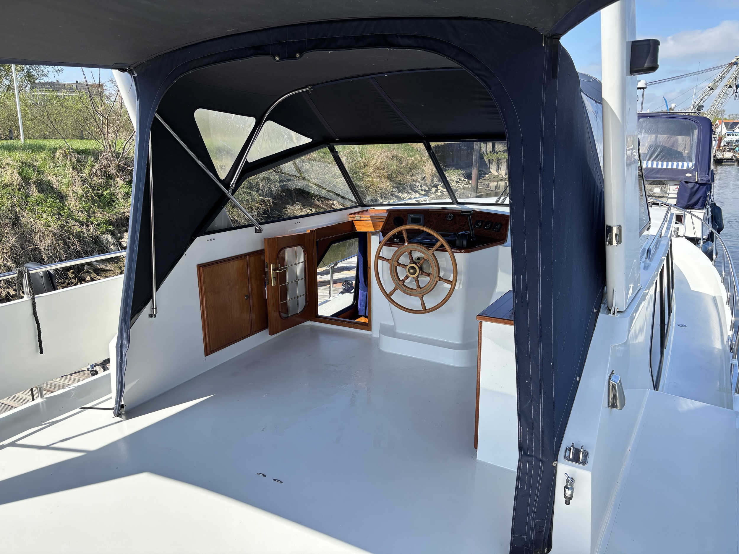 Explorer 45 — foto 8 van 31