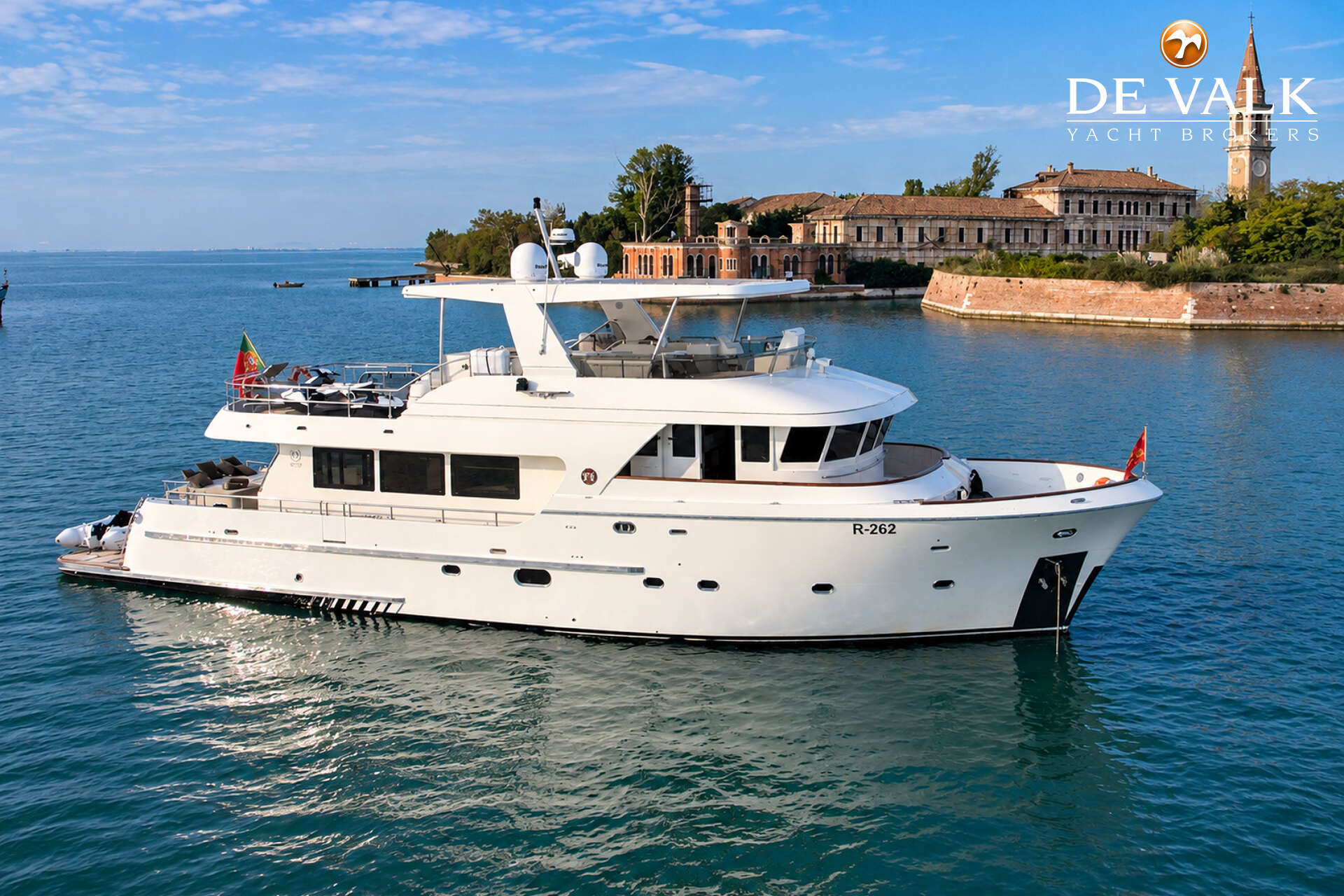 Favaro Yachts Explorer 76 — foto 1 van 38