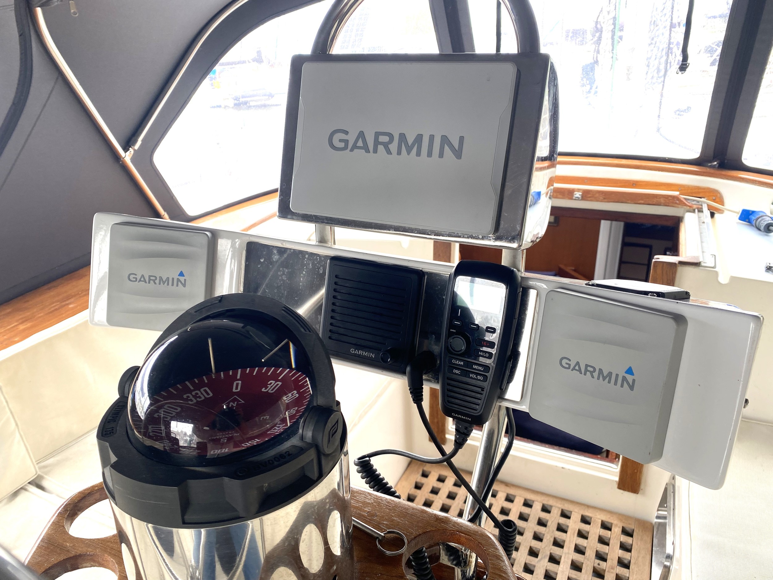Irwin 49 Blue Water Cruiser — foto 16 van 35