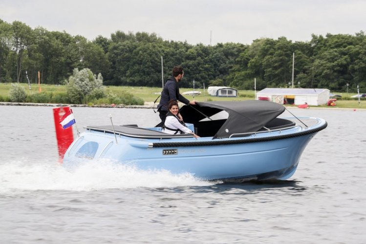 Primeur 610 tender DE GROOTSTE SLOEPENSHOWROOM VAN NEDERLAND — foto 3 van 11