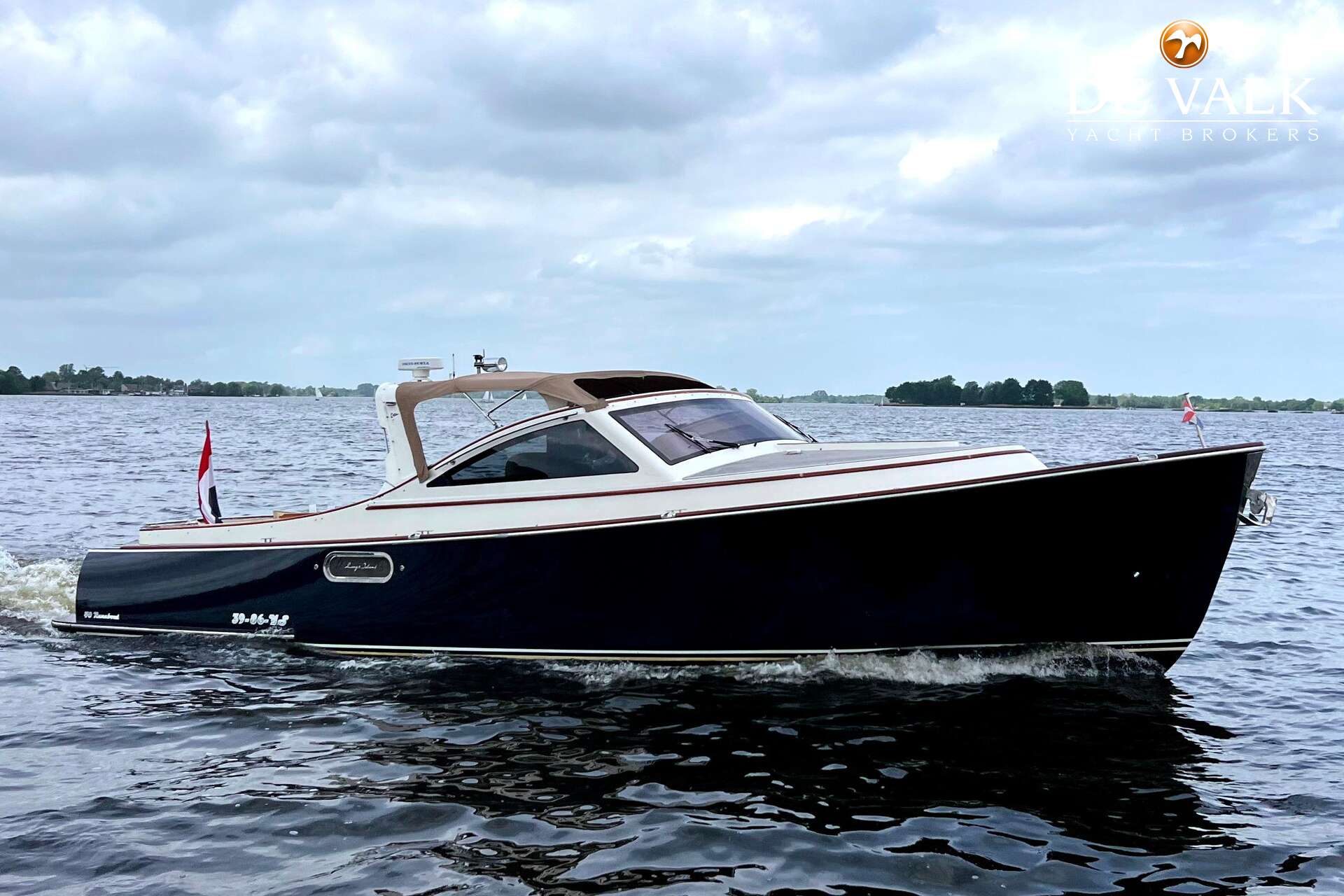 Long Island 40 Runabout — foto 1 van 41